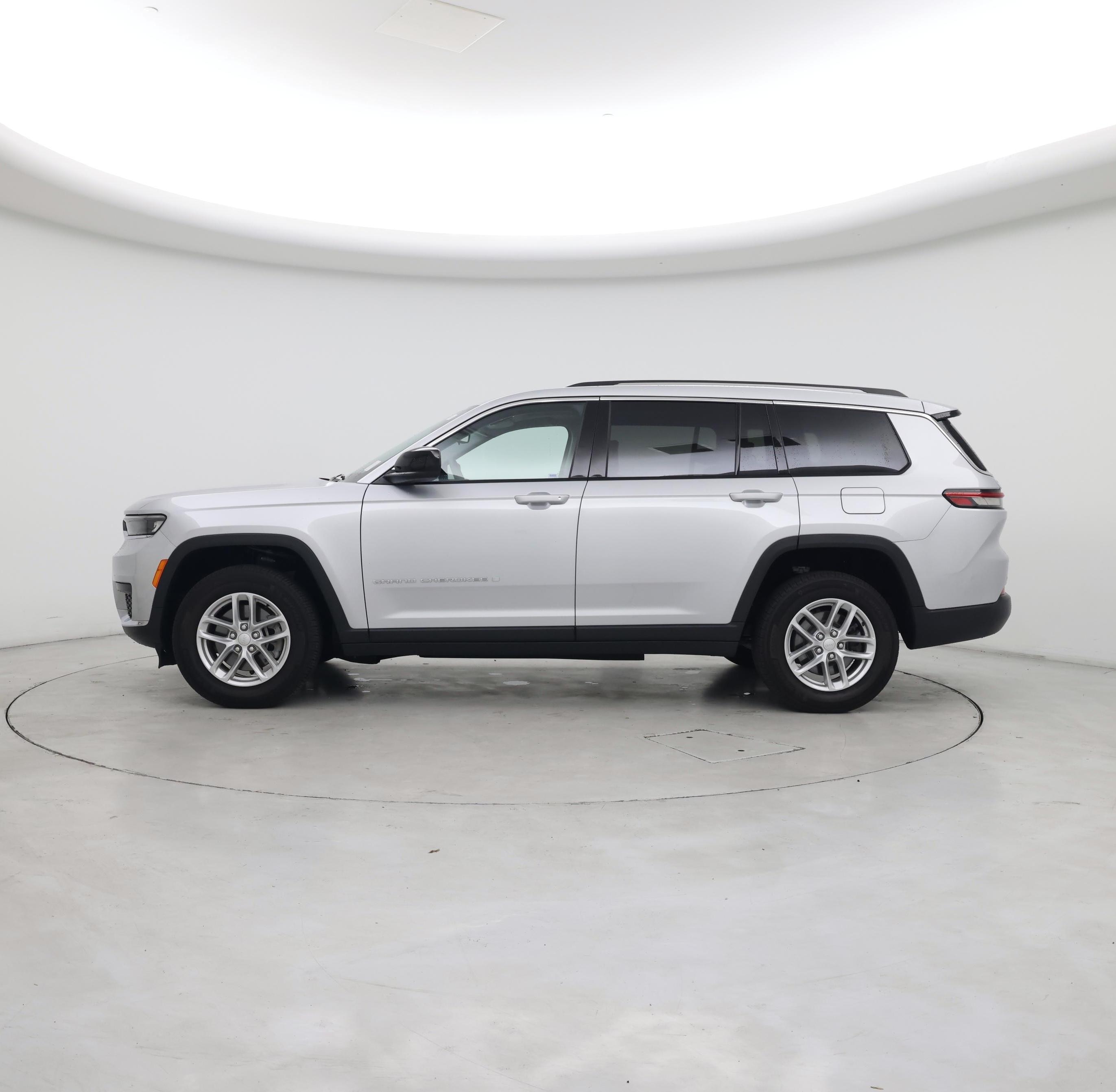 Thumbnail: 2024 Jeep Grand Cherokee L - 3