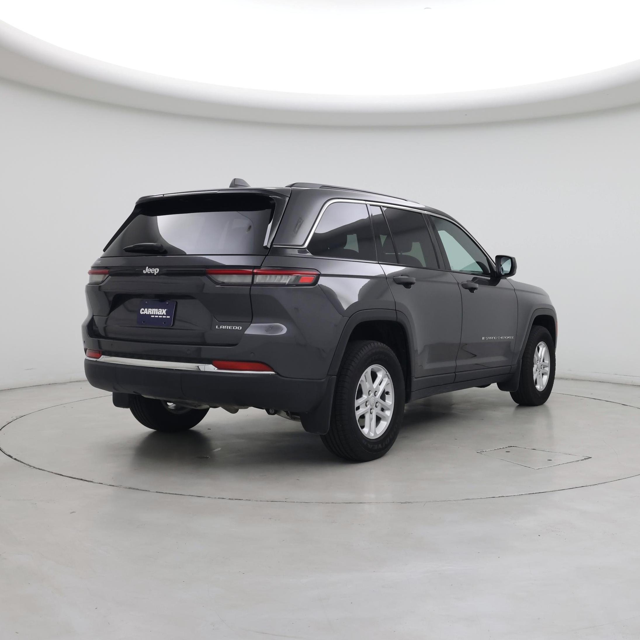 Thumbnail: 2025 Jeep Grand Cherokee - 8