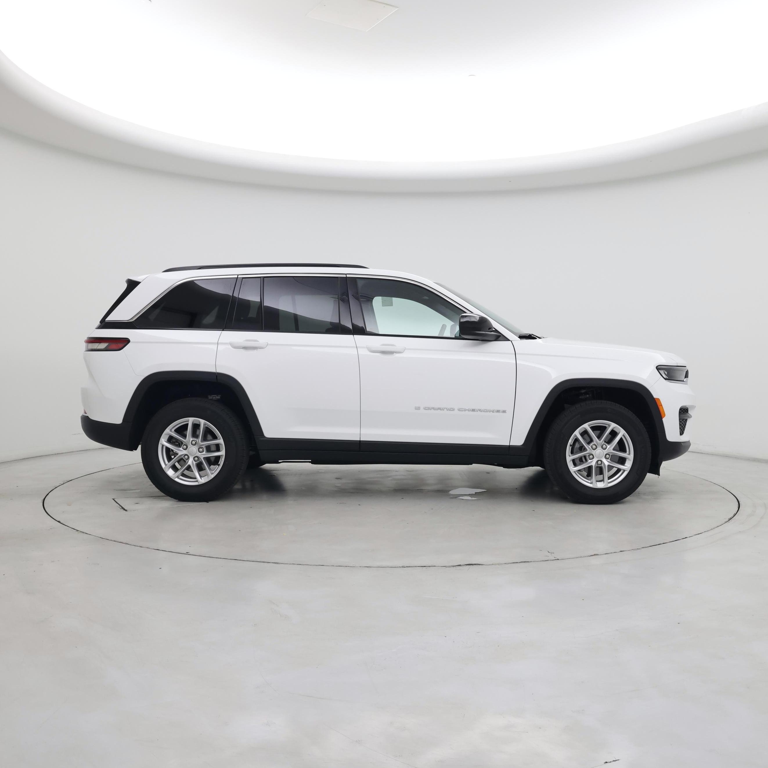 Thumbnail: 2025 Jeep Grand Cherokee - 7