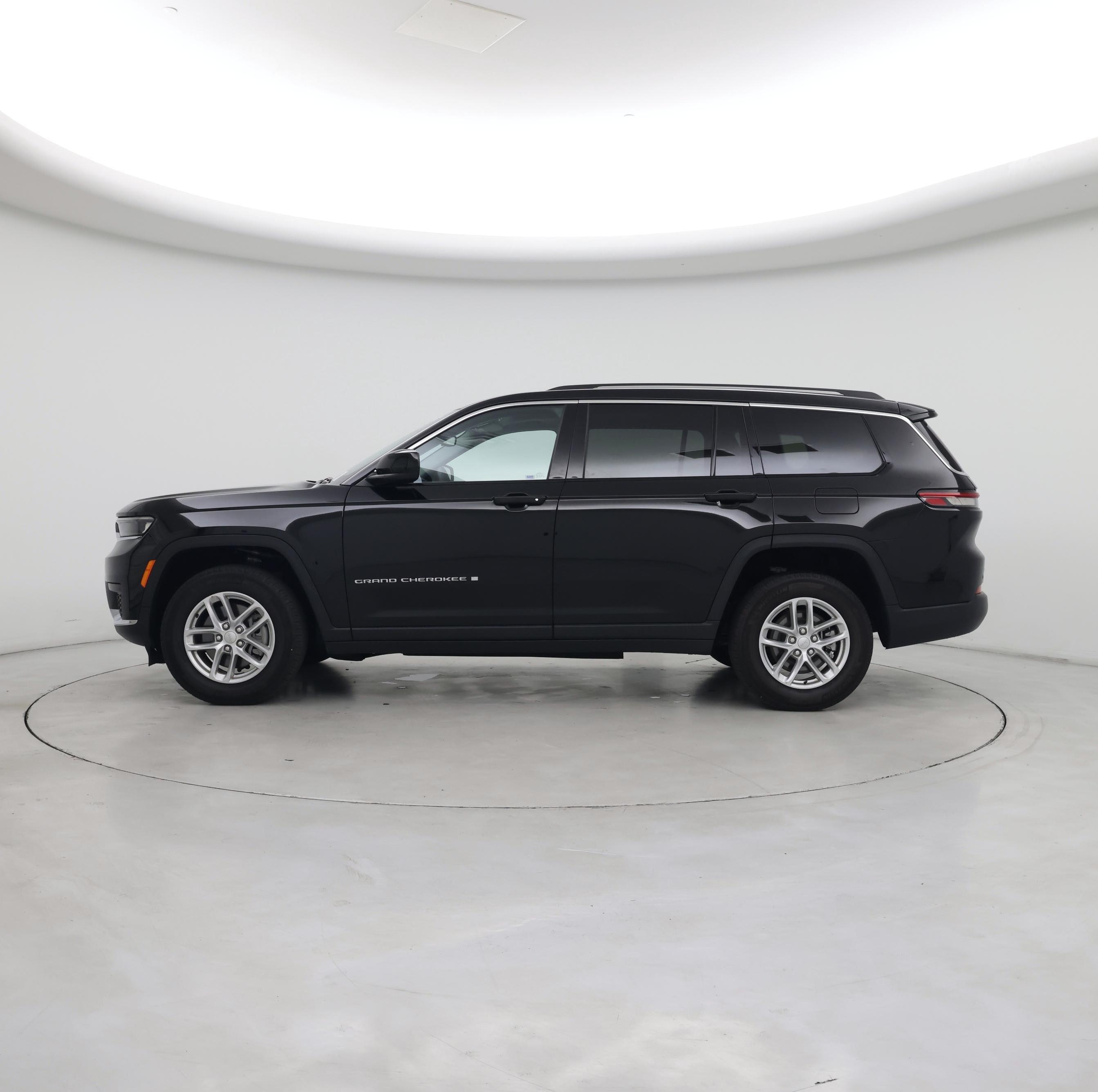 Thumbnail: 2024 Jeep Grand Cherokee L - 3