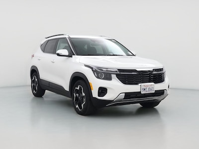 White 2024 Kia Seltos EX