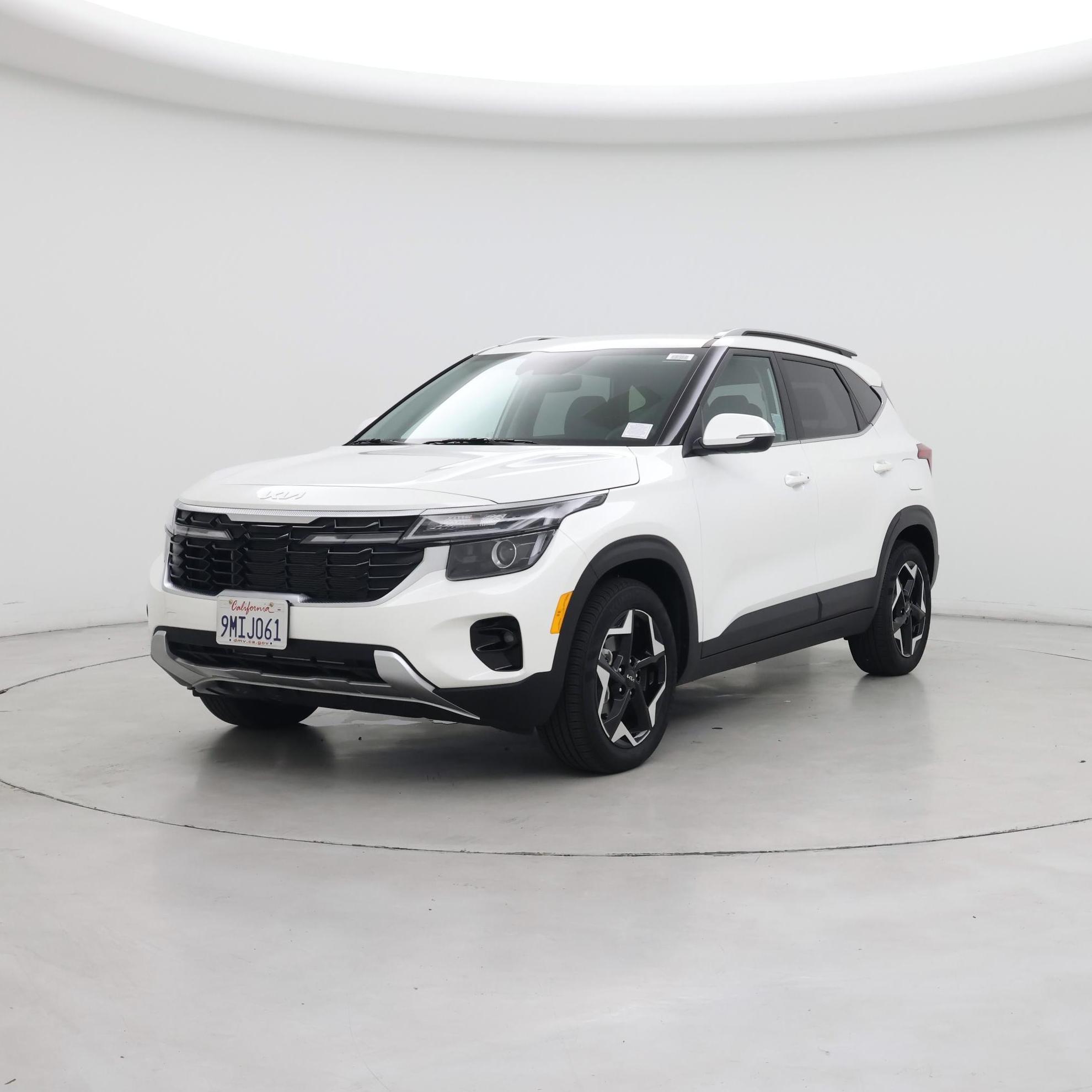 Thumbnail: 2024 Kia Seltos - 4
