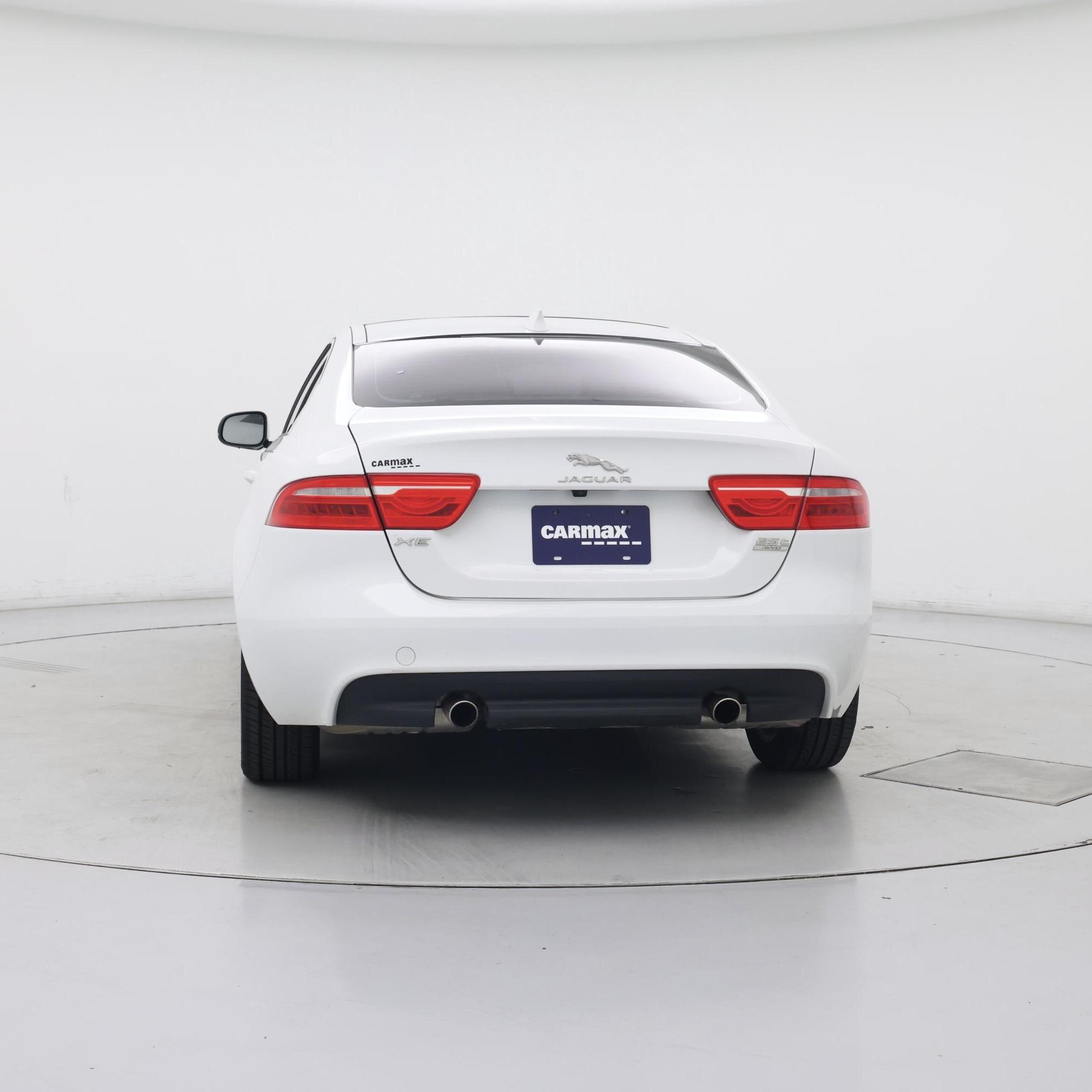 Thumbnail: 2018 Jaguar XE - 6