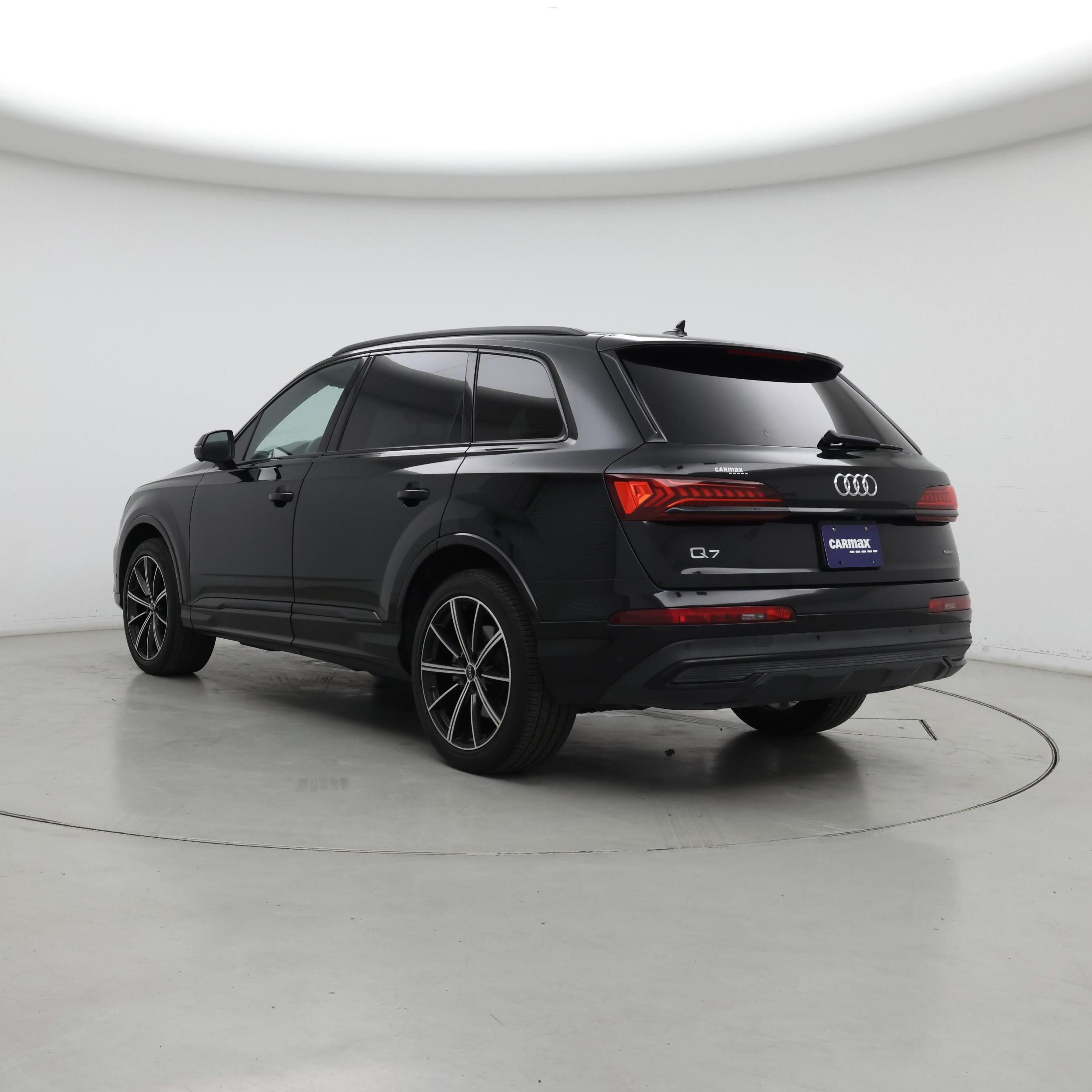 Thumbnail: 2022 Audi Q7 - 2