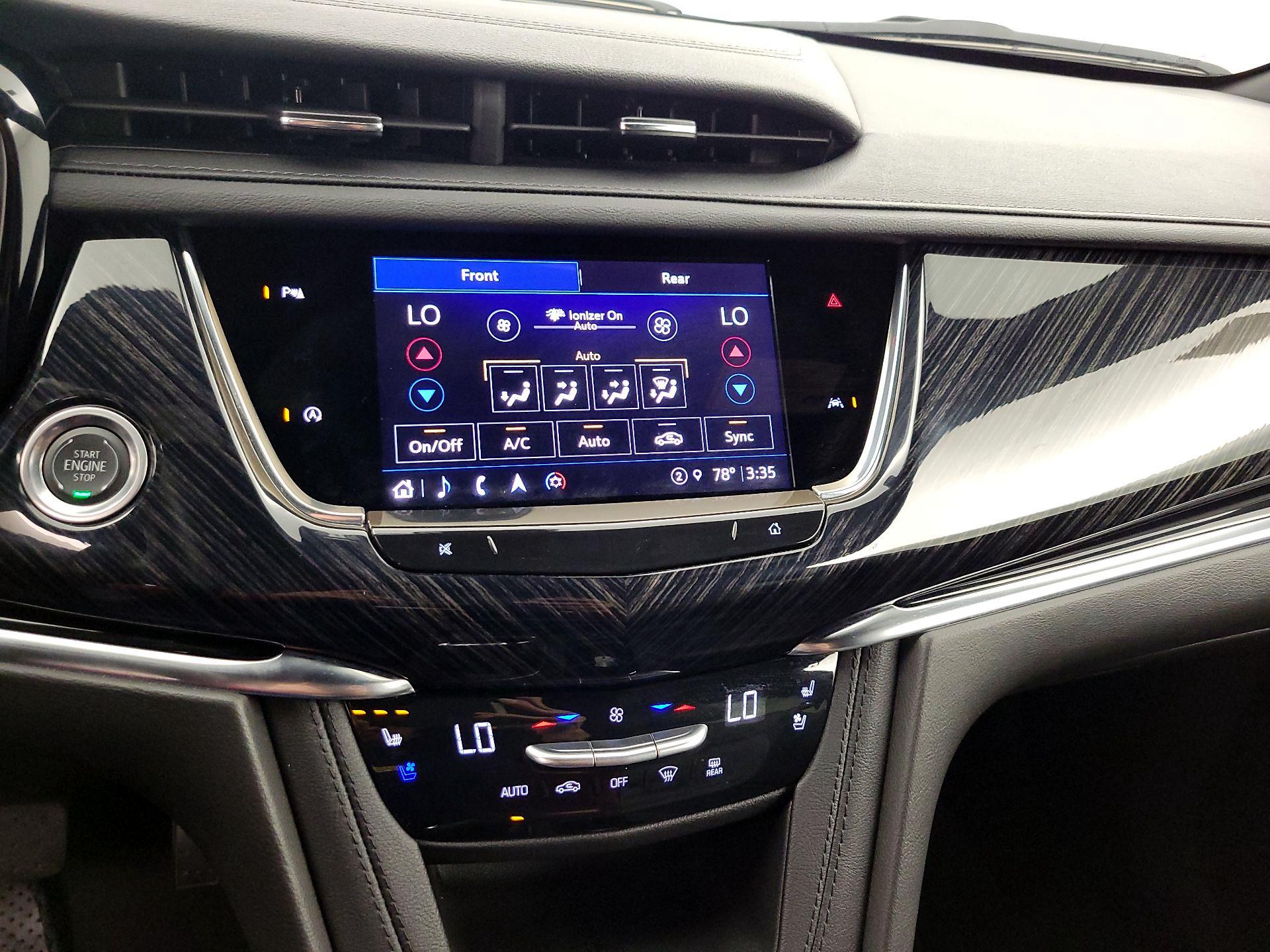 Thumbnail: 2025 Cadillac XT6 - 17