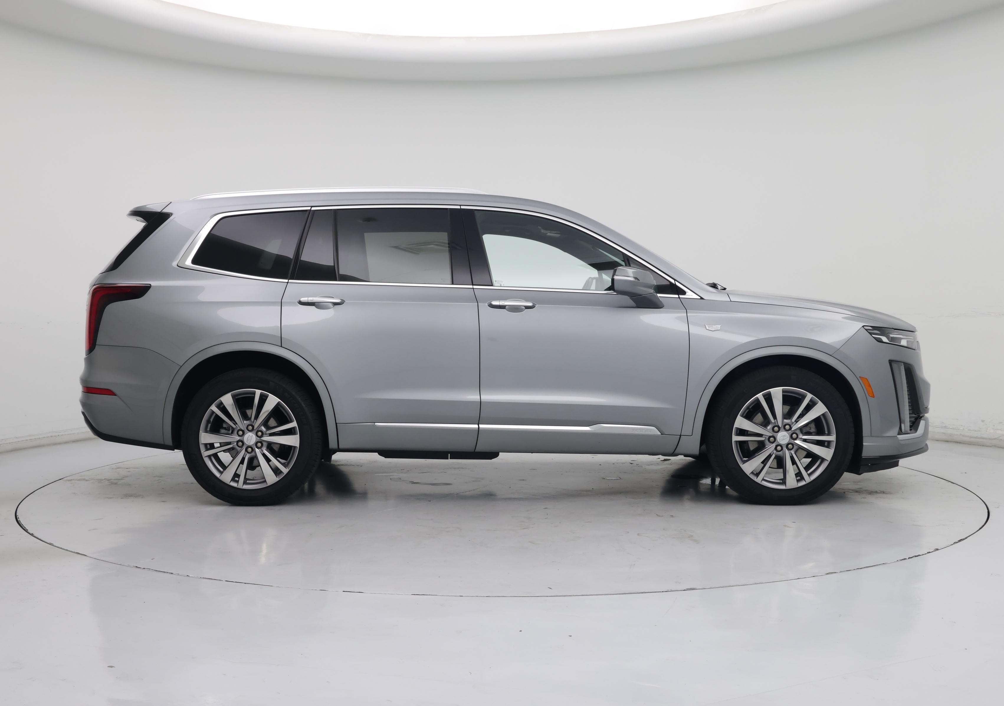 Thumbnail: 2025 Cadillac XT6 - 7