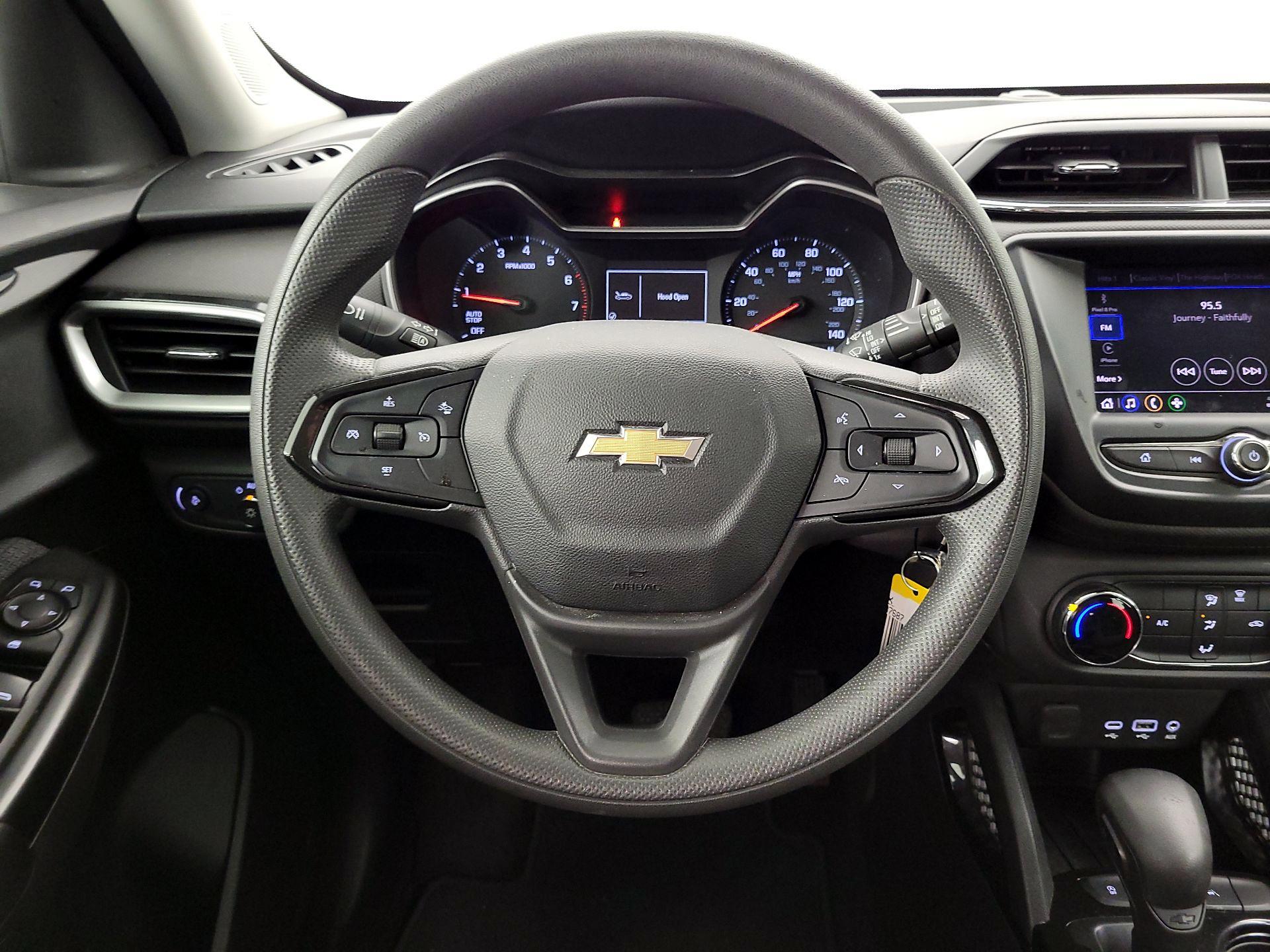 Thumbnail: 2022 Chevrolet TrailBlazer - 9