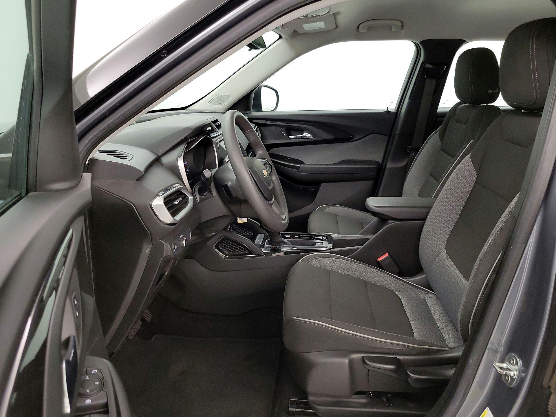 Thumbnail: 2022 Chevrolet TrailBlazer - 11