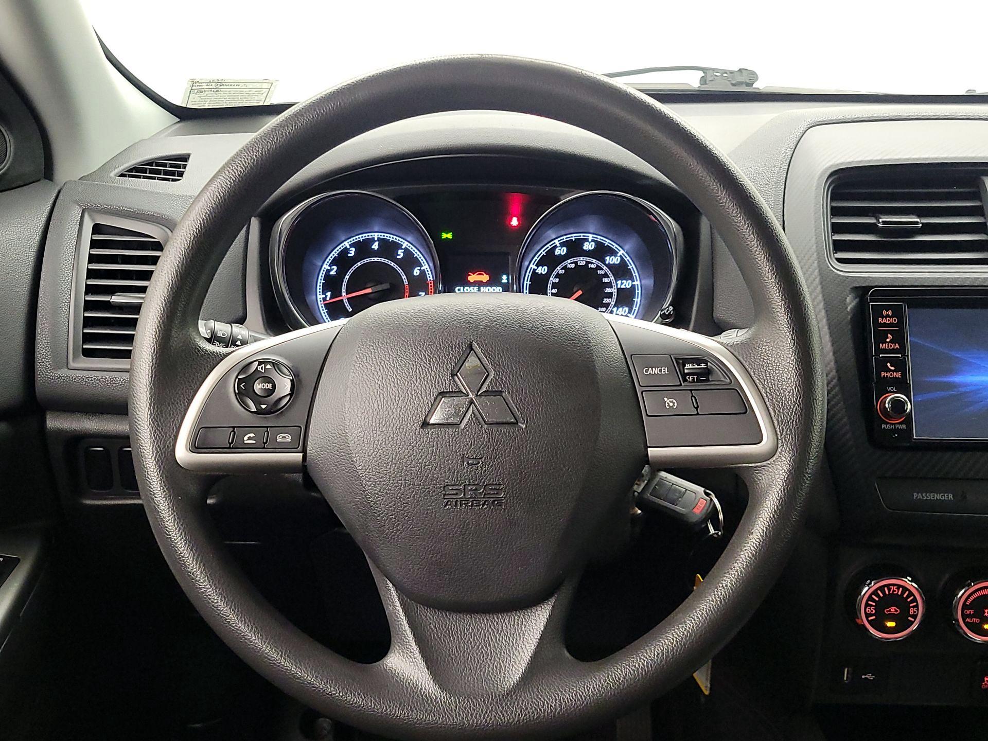 Thumbnail: 2019 Mitsubishi Outlander Sport - 10