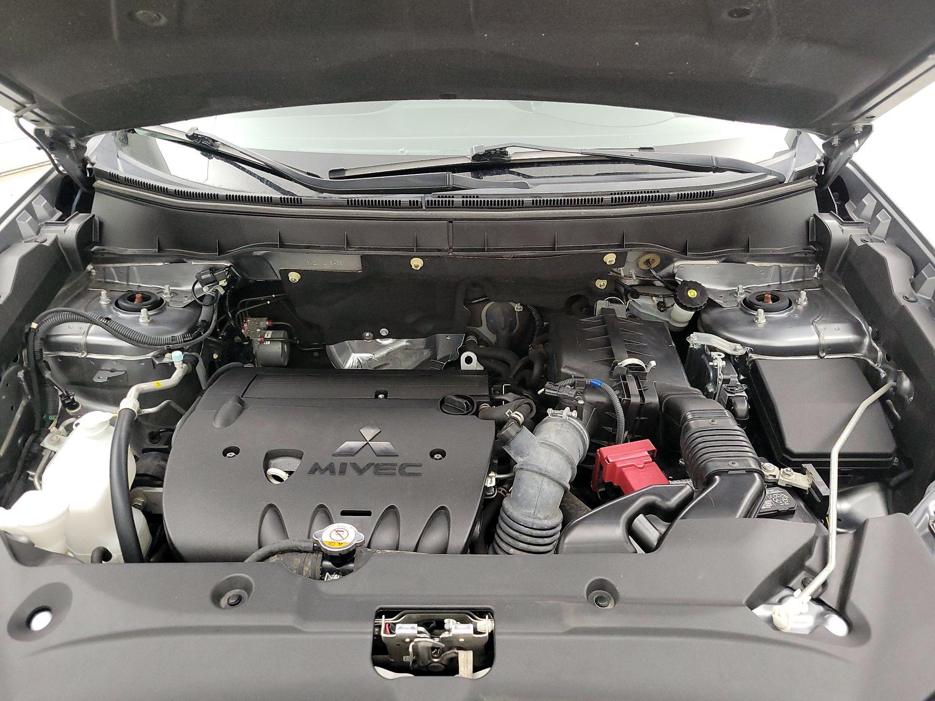 Thumbnail: 2019 Mitsubishi Outlander Sport - 20