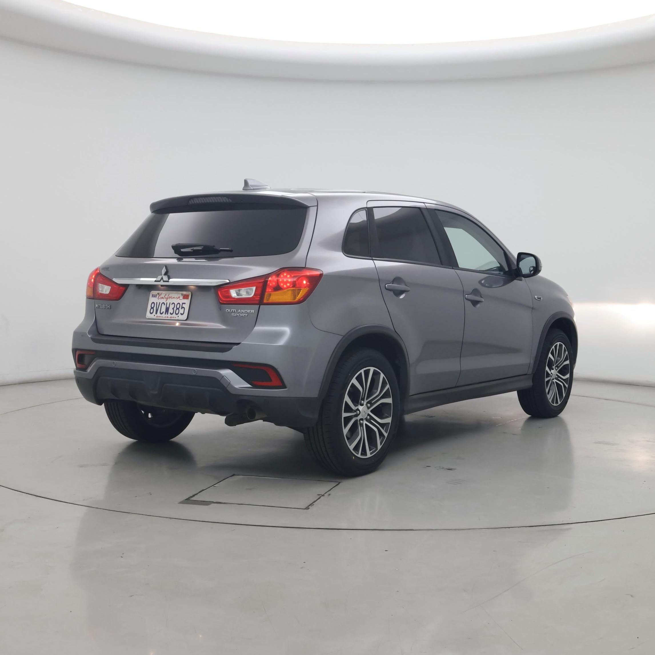 Thumbnail: 2019 Mitsubishi Outlander Sport - 8