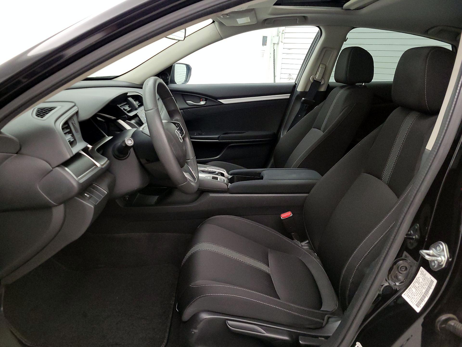 Thumbnail: 2016 Honda Civic - 11