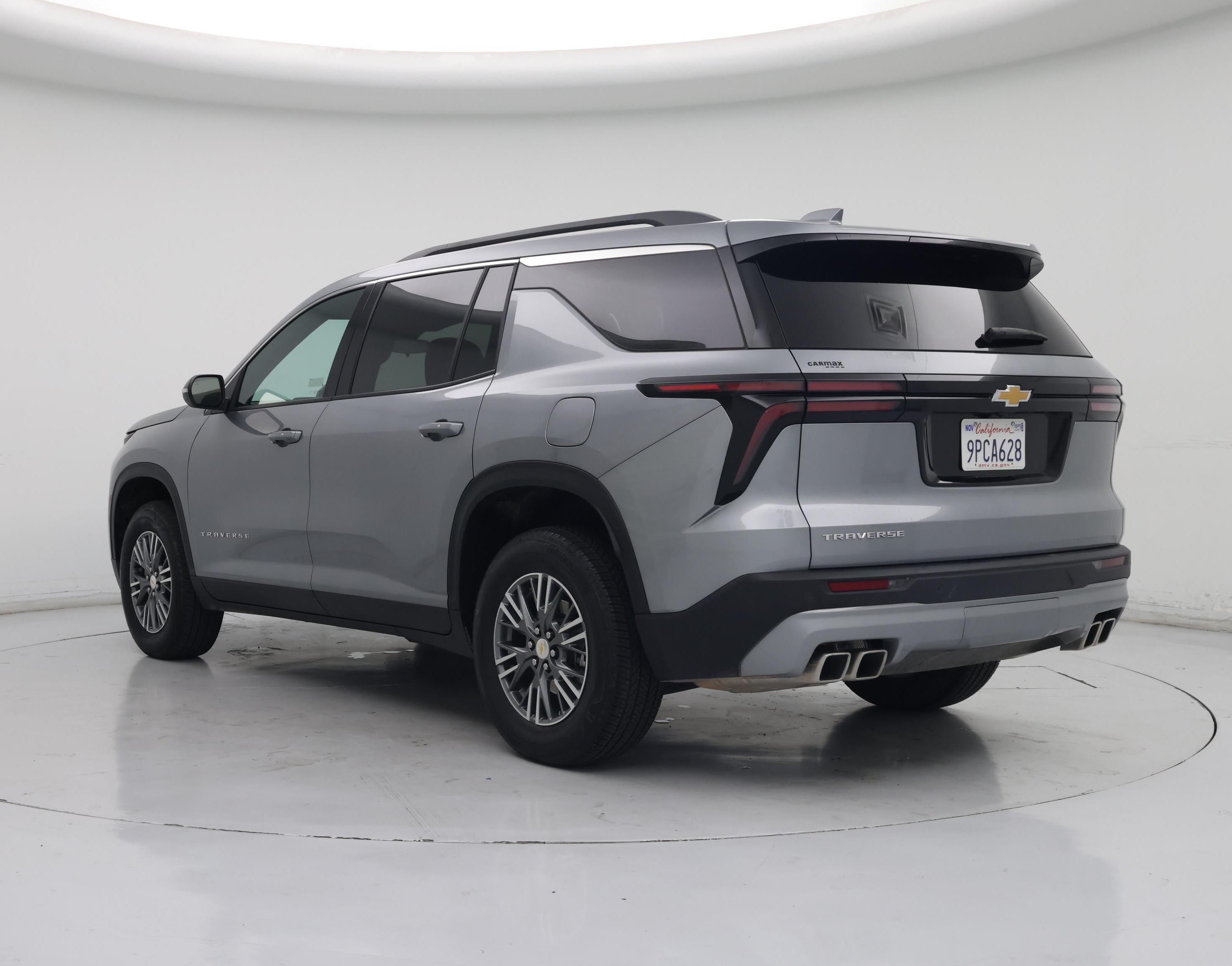 Thumbnail: 2025 Chevrolet Traverse - 2