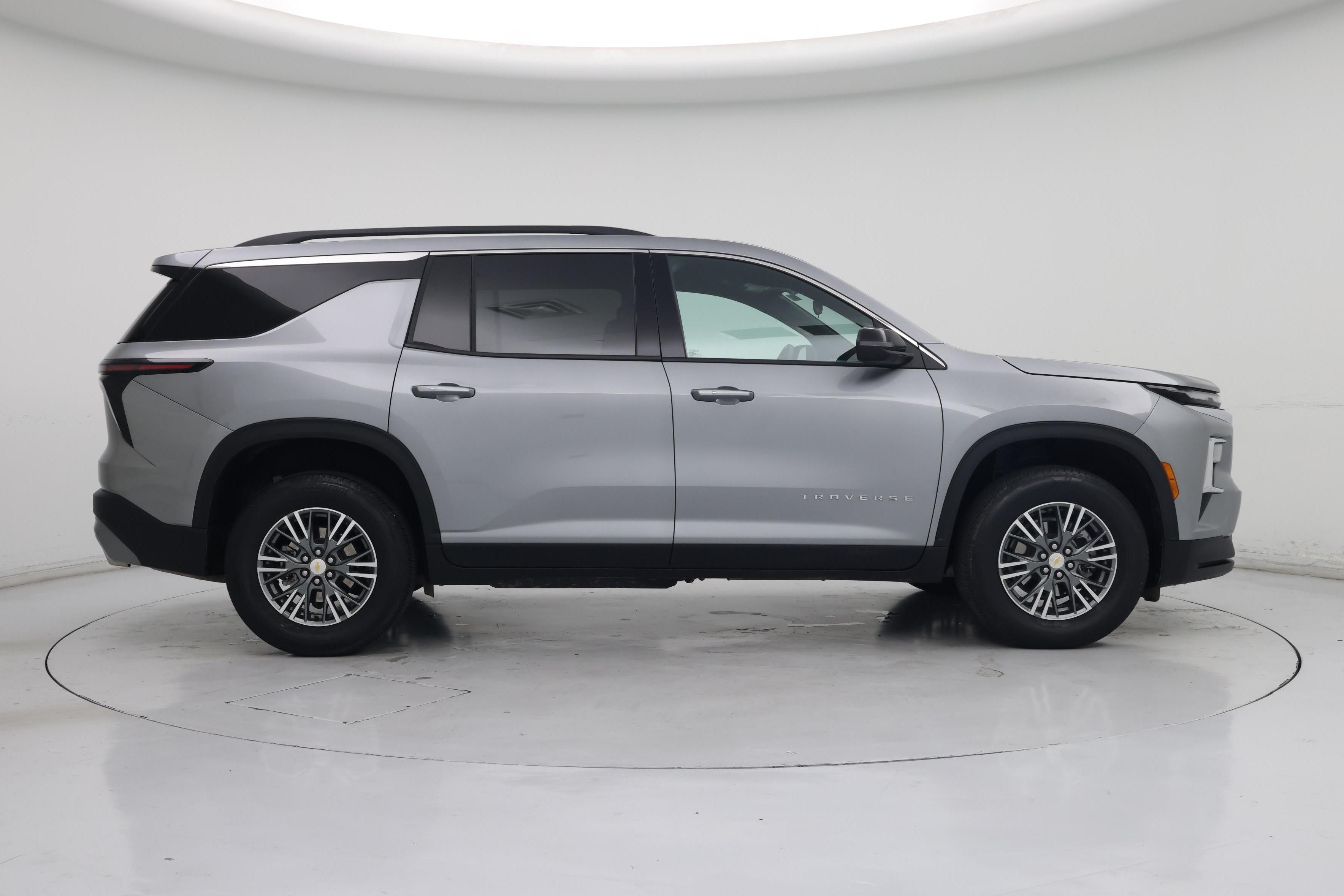 Thumbnail: 2025 Chevrolet Traverse - 7