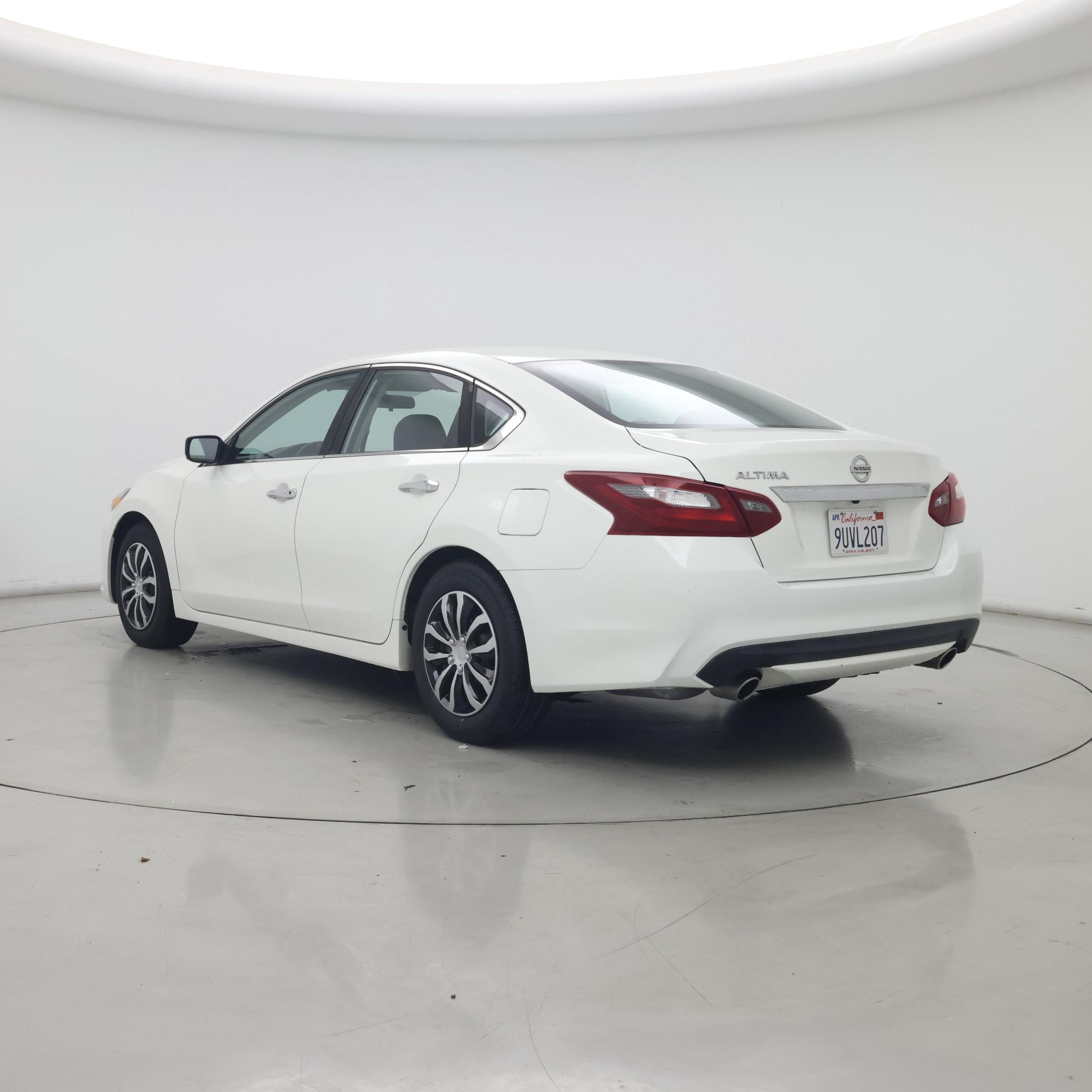 Thumbnail: 2018 Nissan Altima - 2