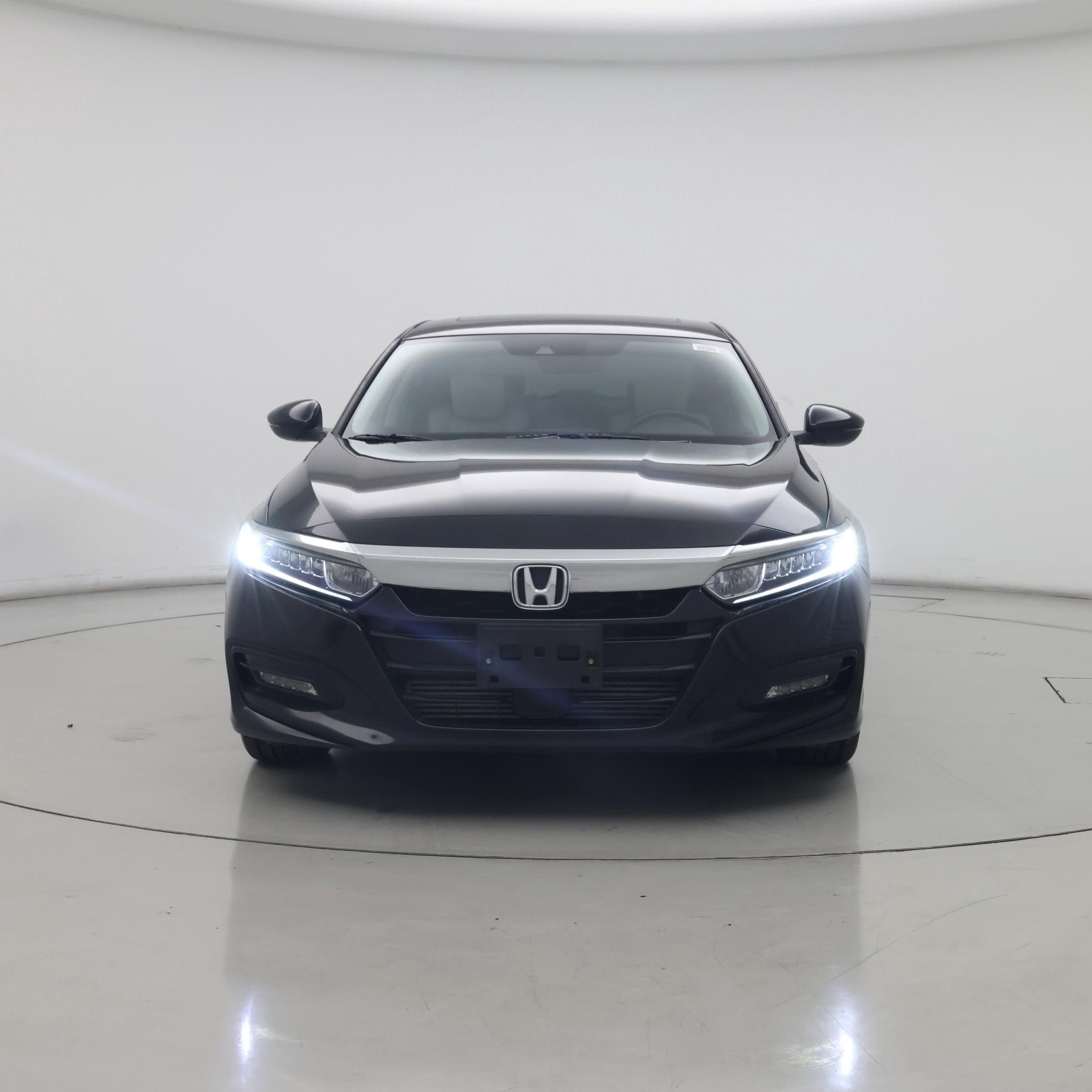 Thumbnail: 2018 Honda Accord - 5