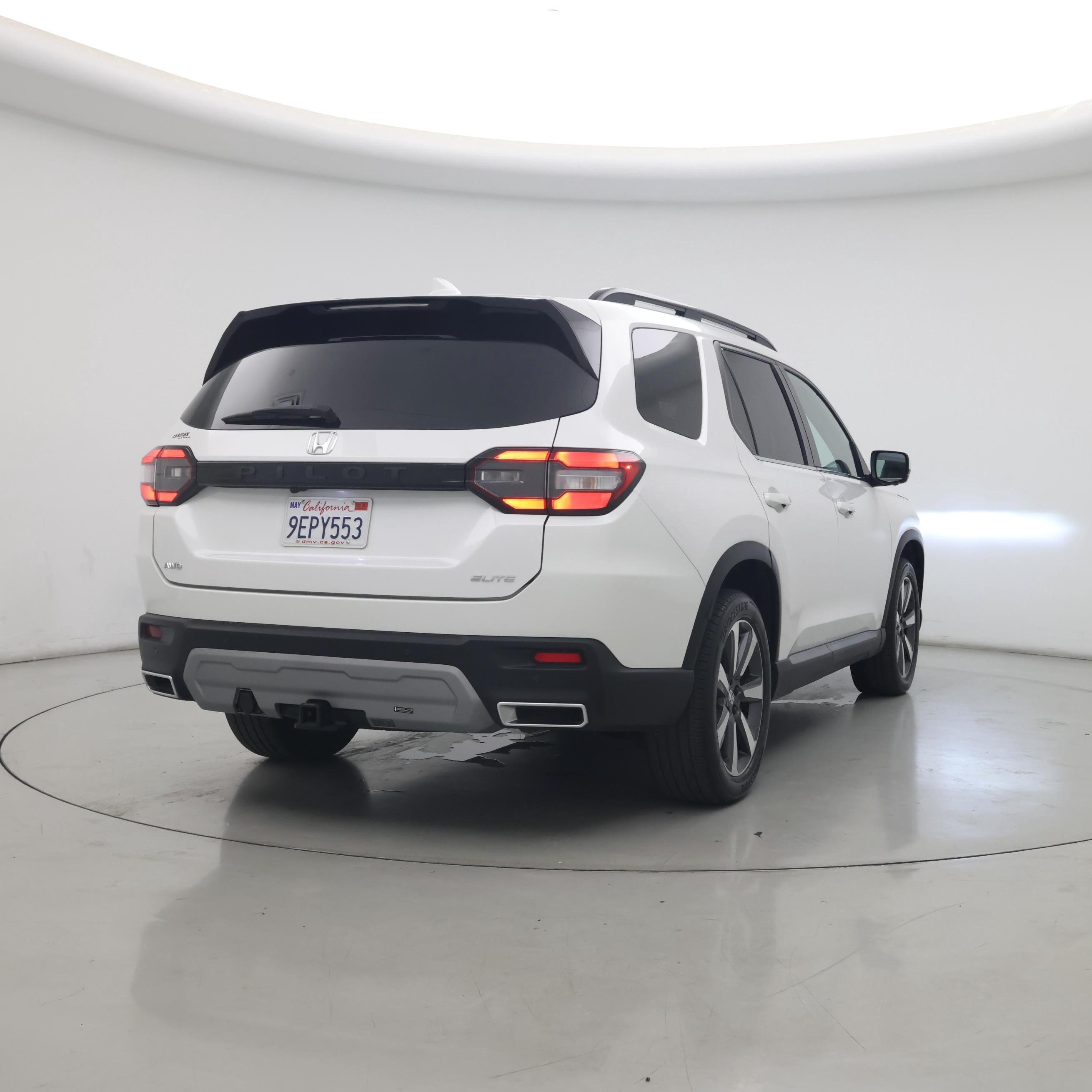 Thumbnail: 2023 Honda Pilot - 8