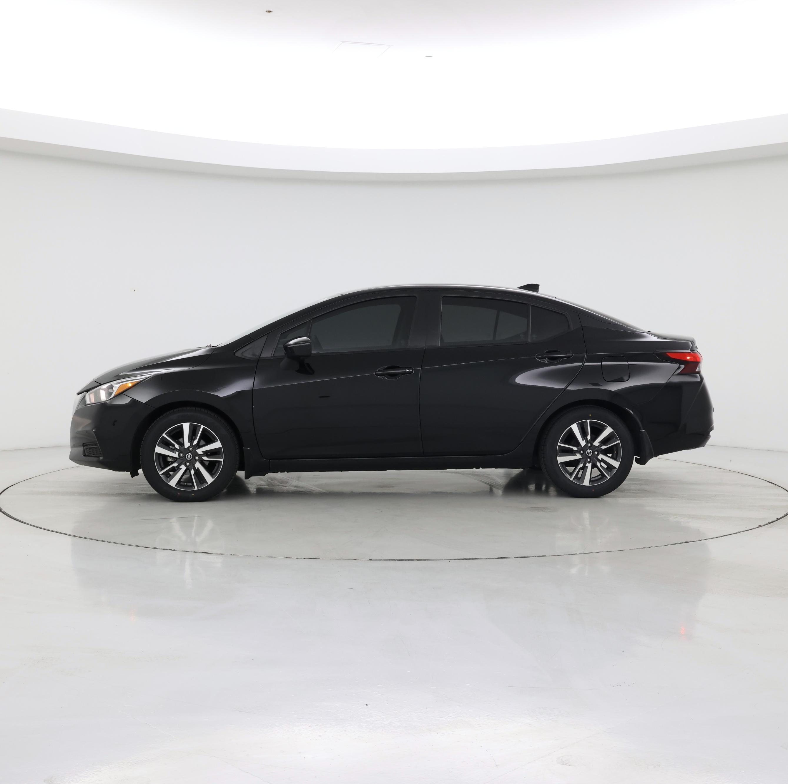 Thumbnail: 2021 Nissan Versa - 3