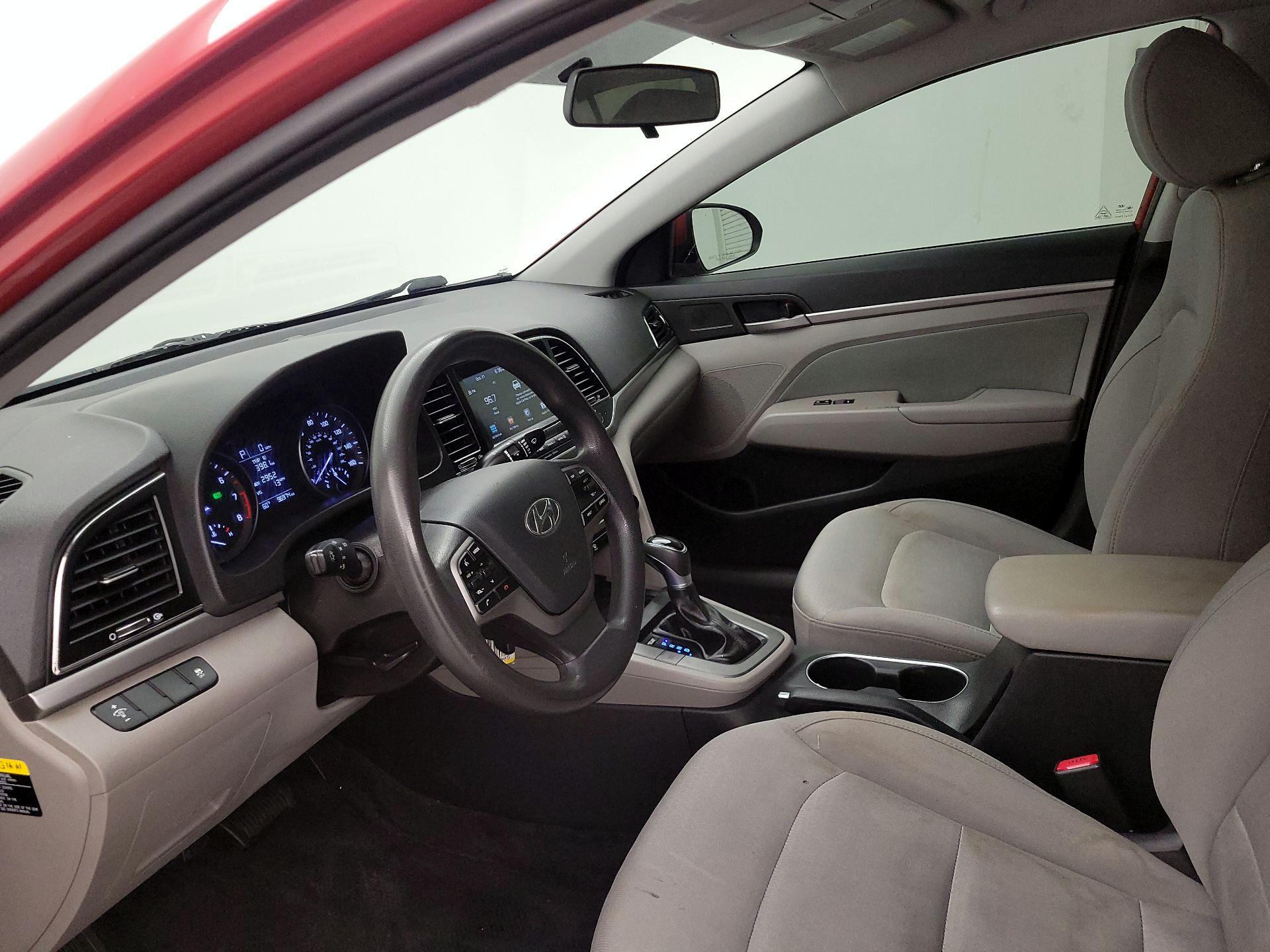 Thumbnail: 2017 Hyundai Elantra - 11
