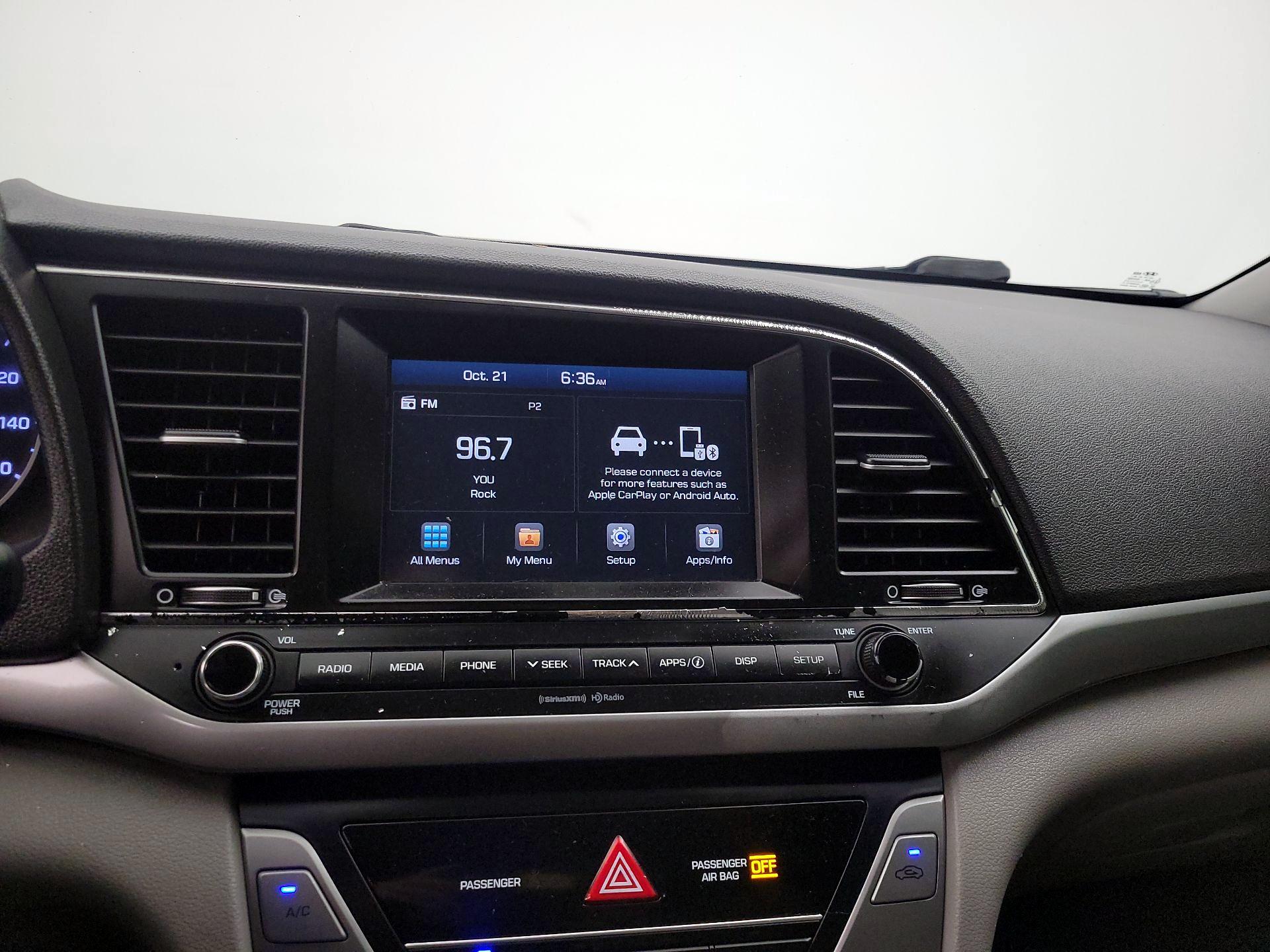 Thumbnail: 2017 Hyundai Elantra - 15