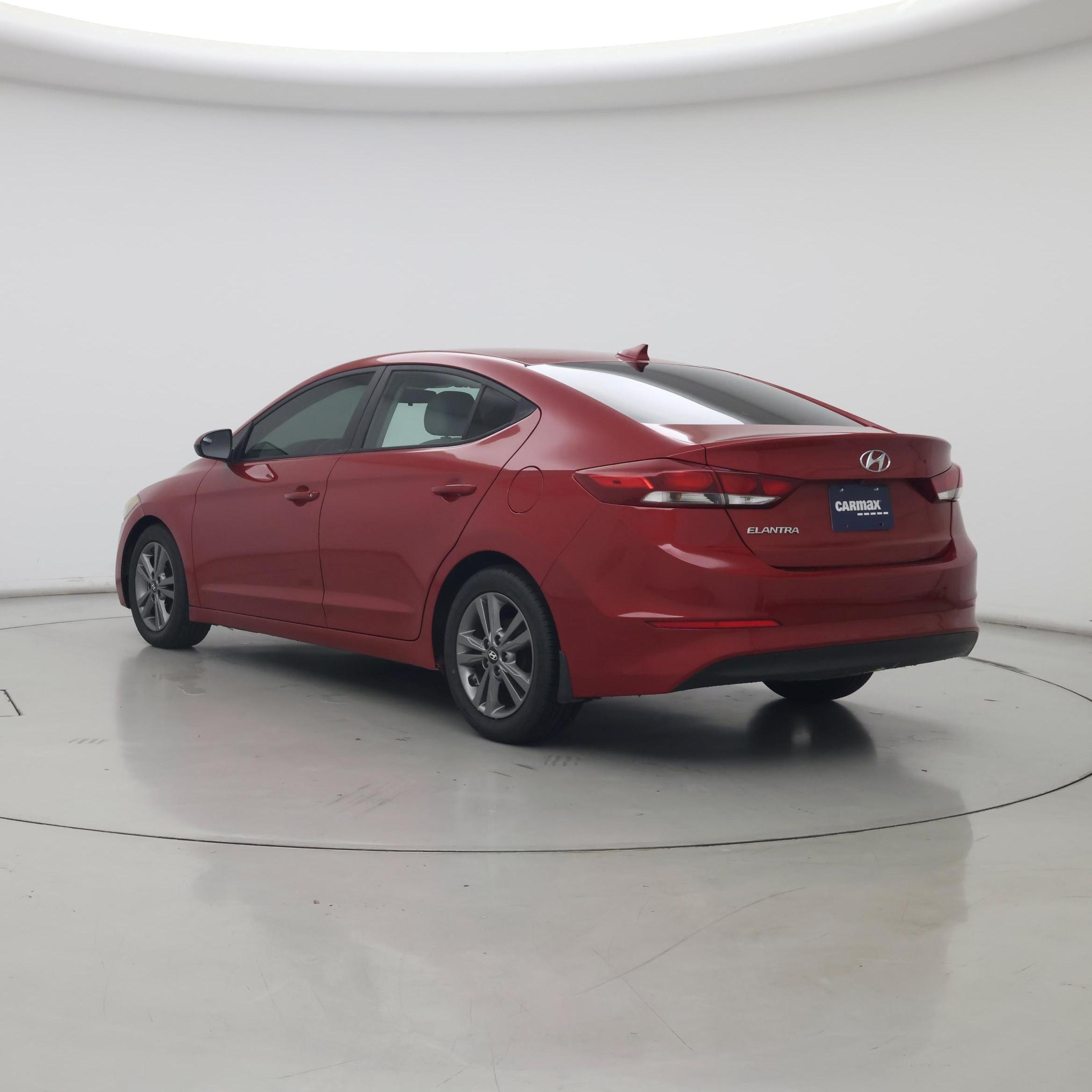 Thumbnail: 2017 Hyundai Elantra - 2