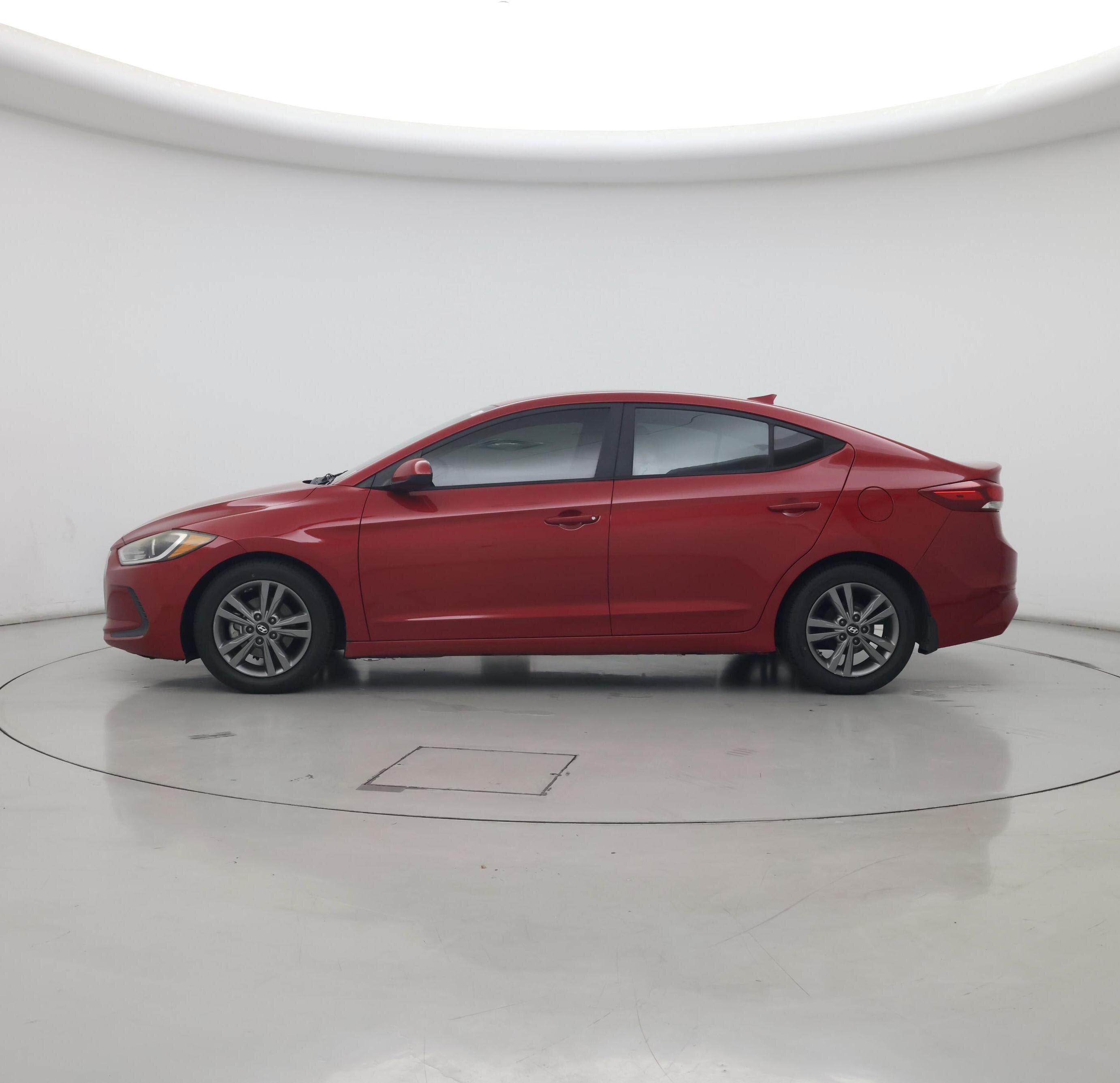 Thumbnail: 2017 Hyundai Elantra - 3