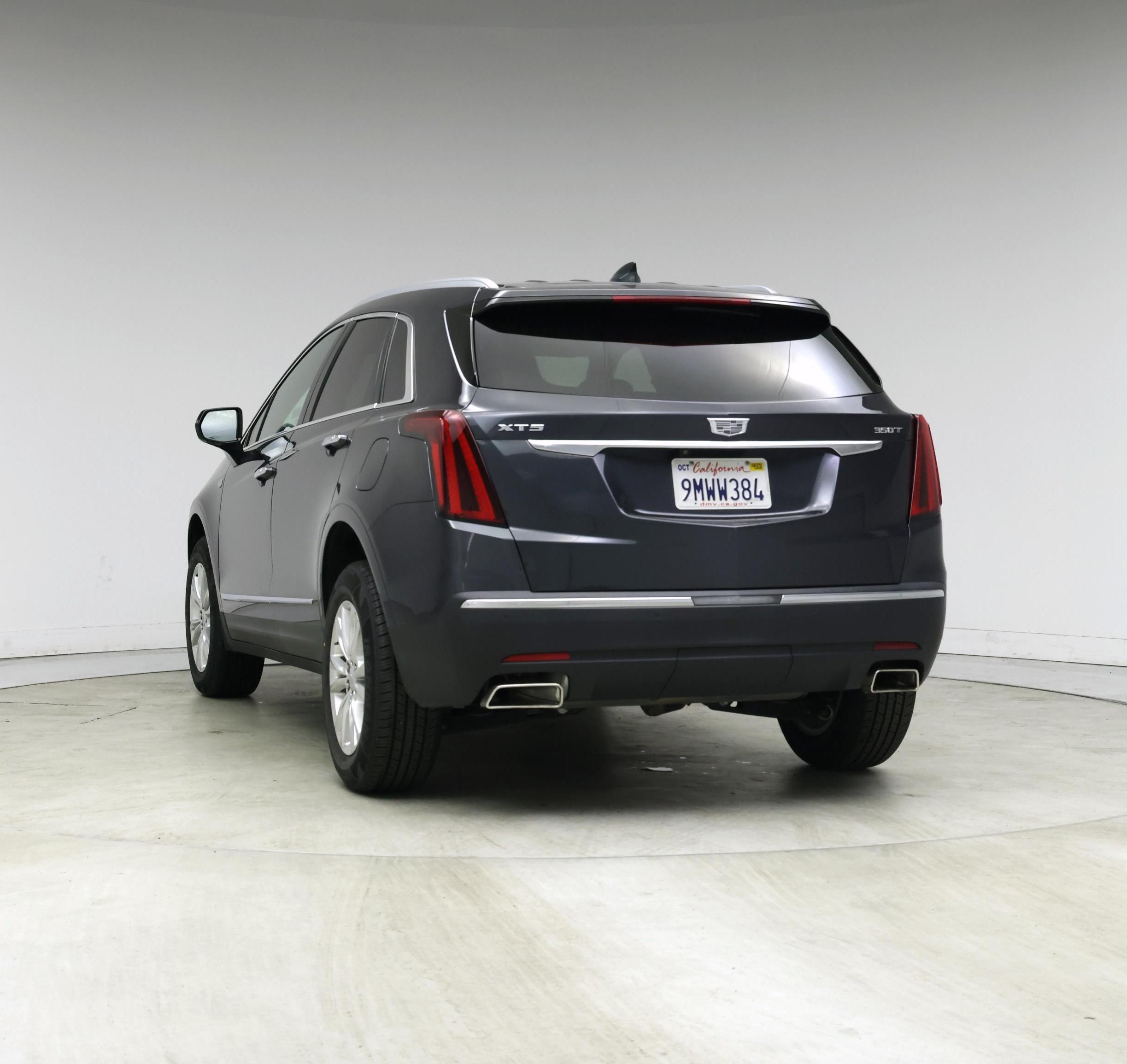 Thumbnail: 2023 Cadillac XT5 - 6