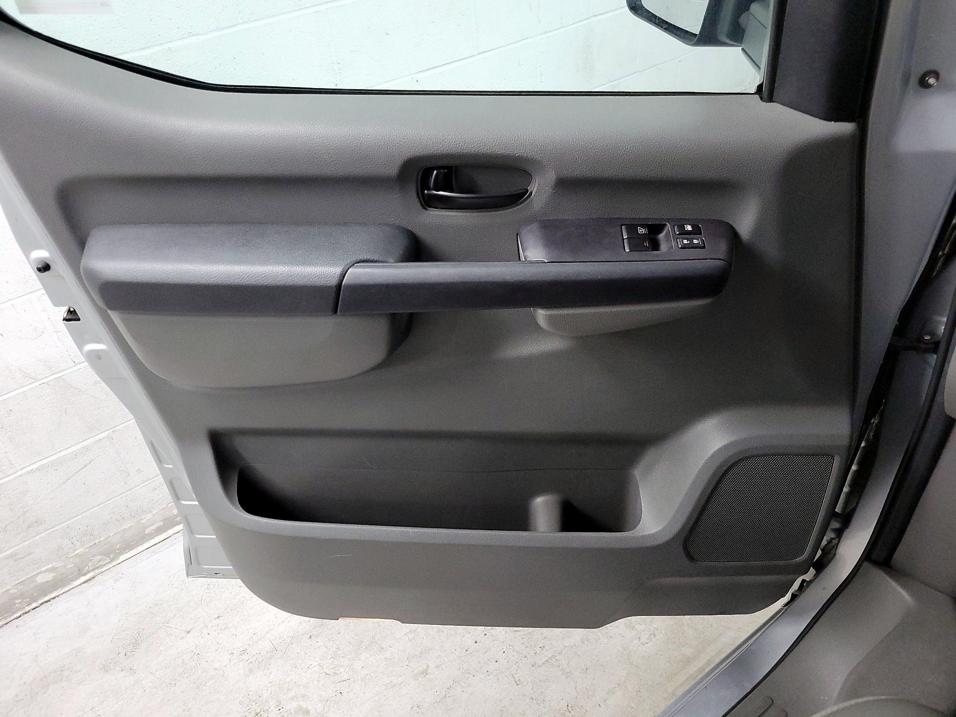 Thumbnail: 2014 Nissan NV - 12