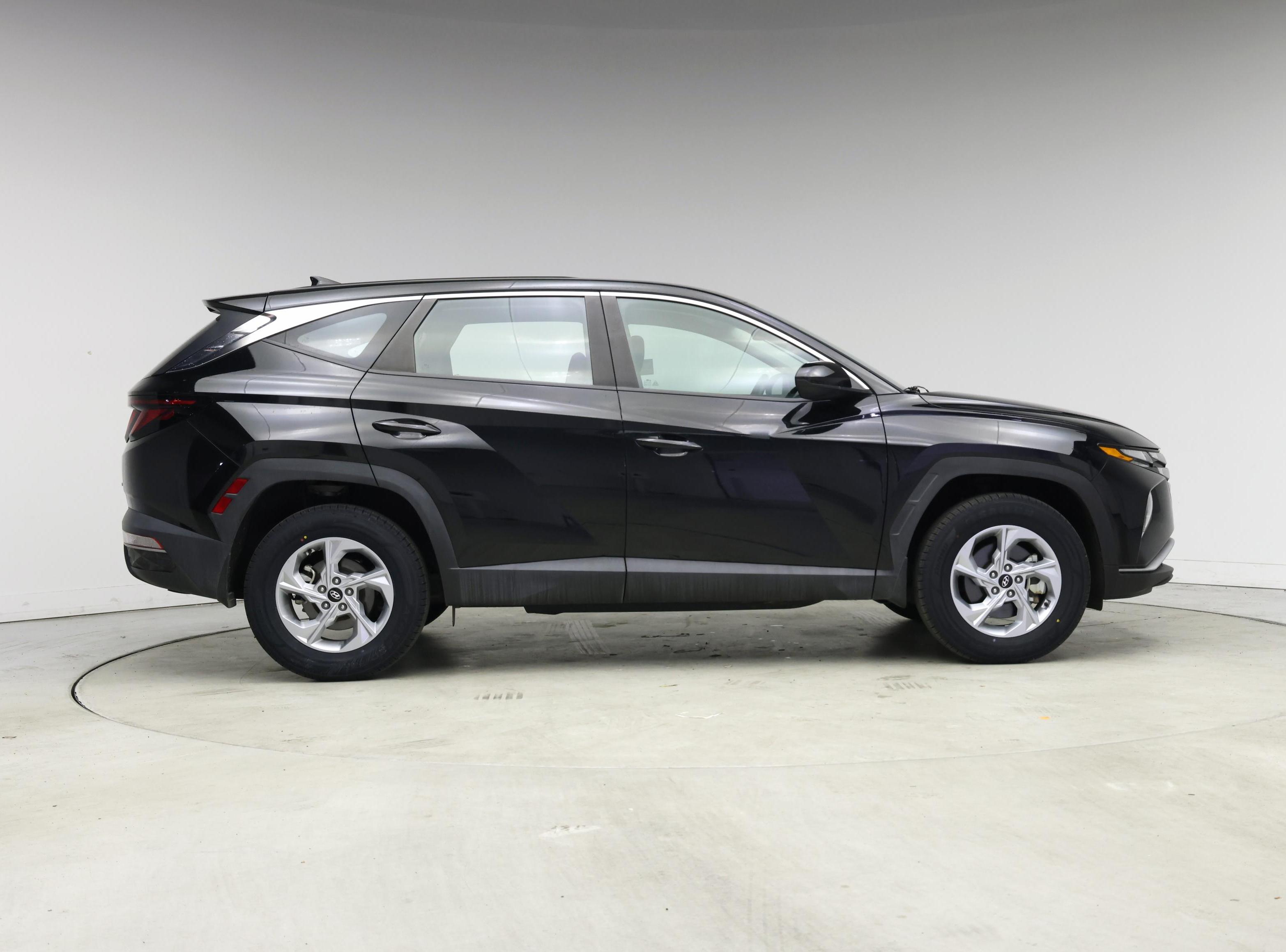 Thumbnail: 2023 Hyundai Tucson - 7