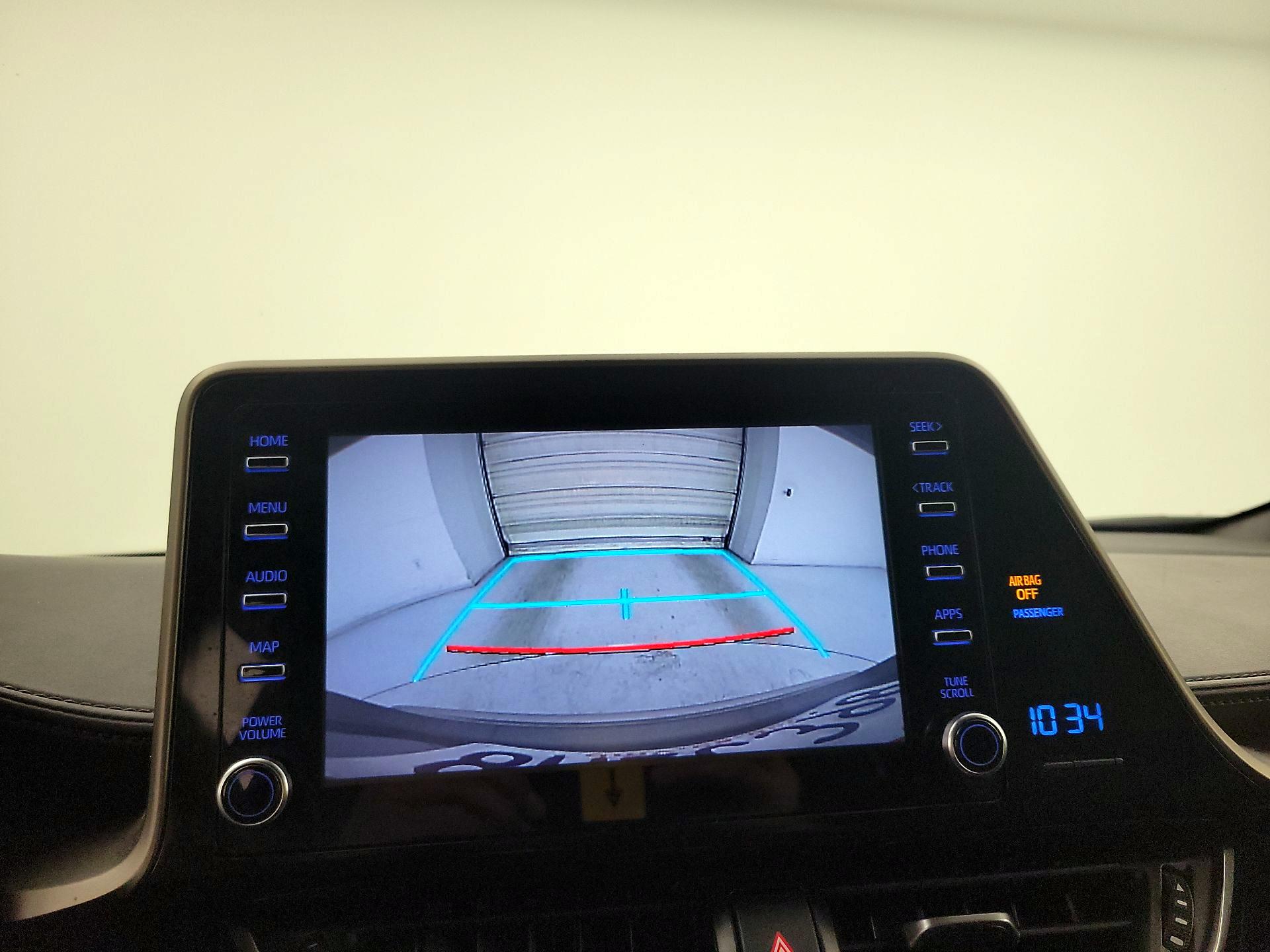 Thumbnail: 2019 Toyota C-HR - 14