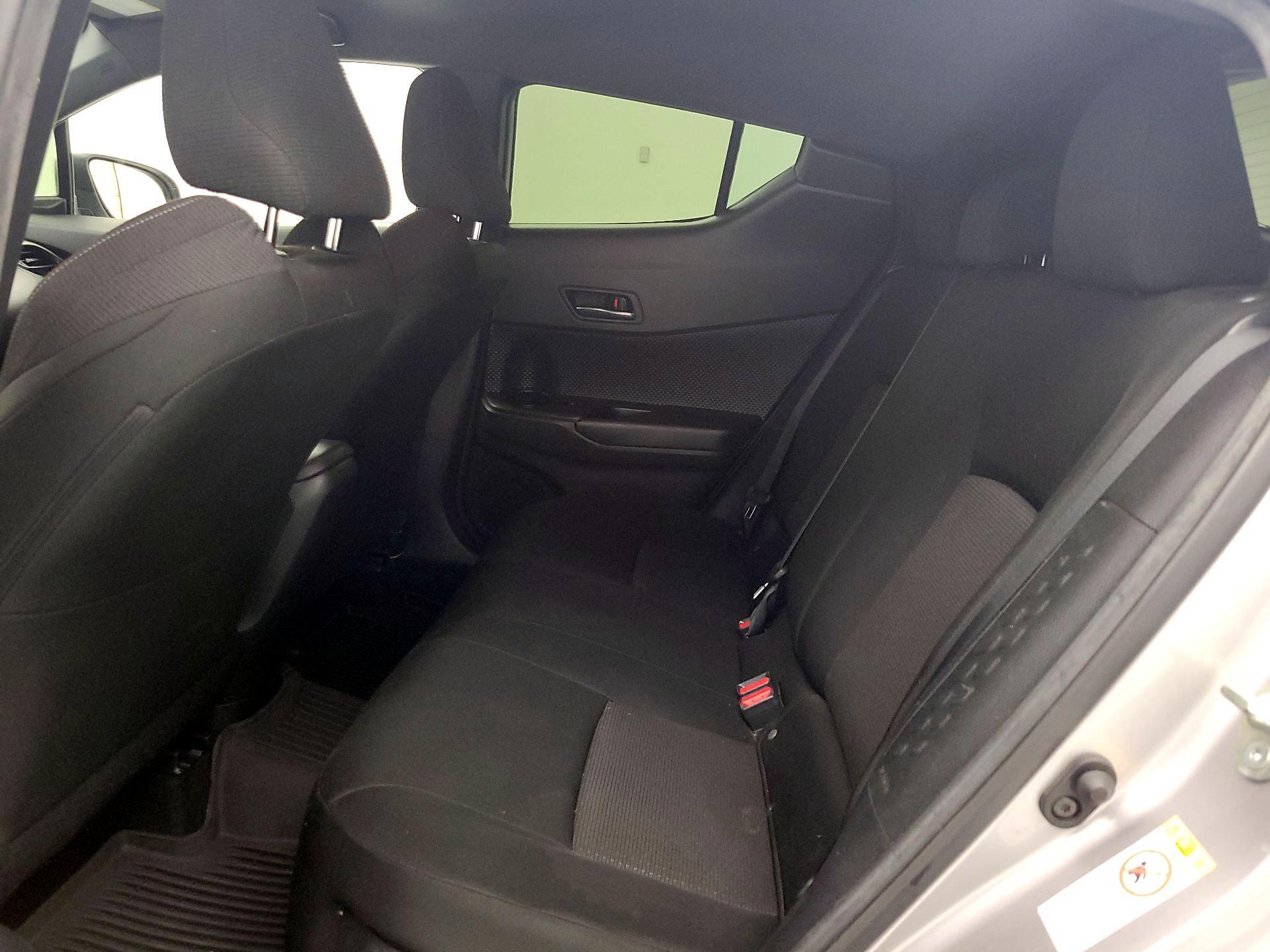 Thumbnail: 2019 Toyota C-HR - 19