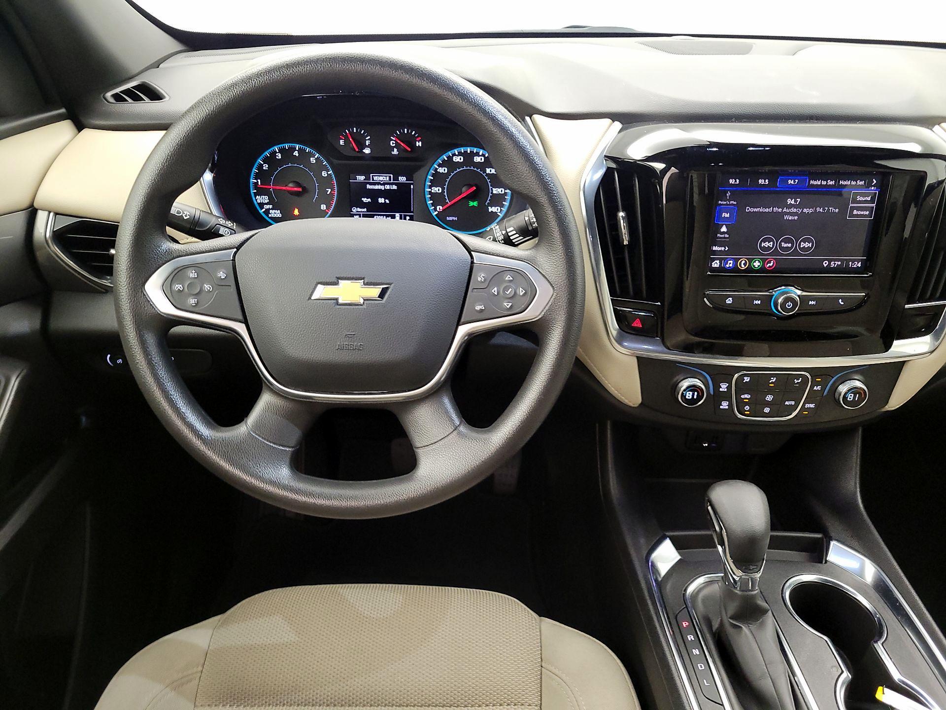 Thumbnail: 2023 Chevrolet Traverse - 10
