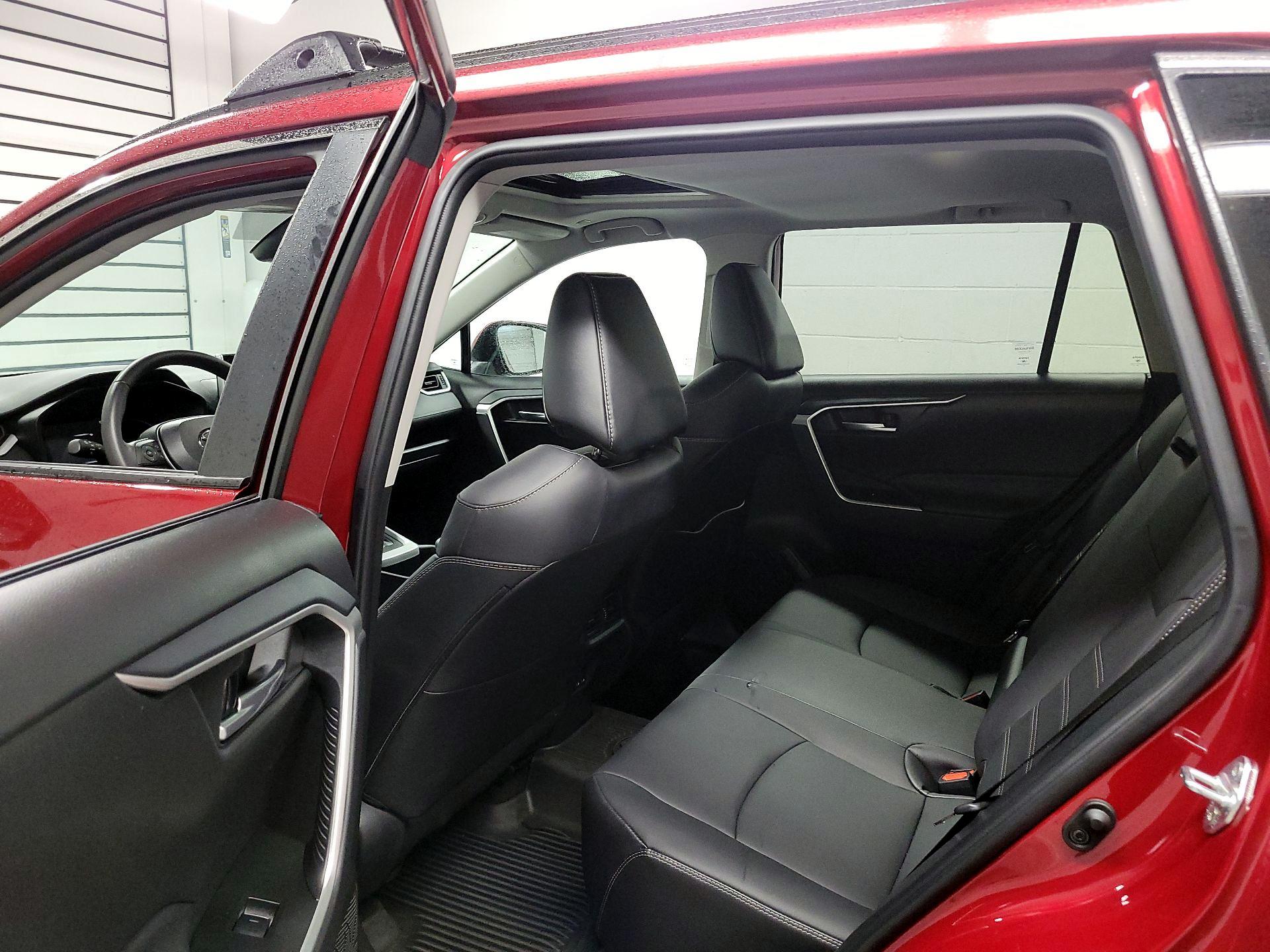 Thumbnail: 2025 Toyota RAV4 - 19