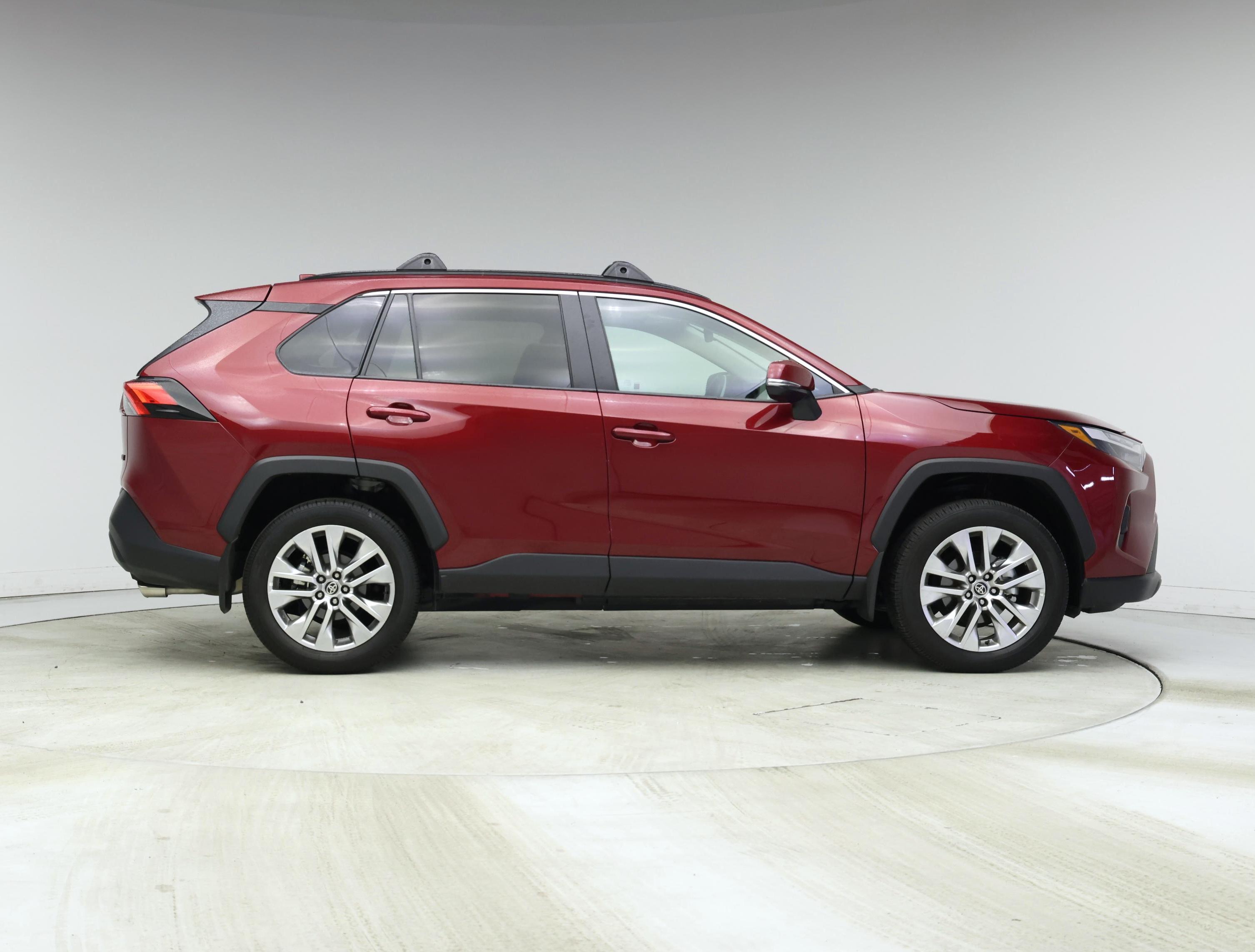 Thumbnail: 2025 Toyota RAV4 - 7