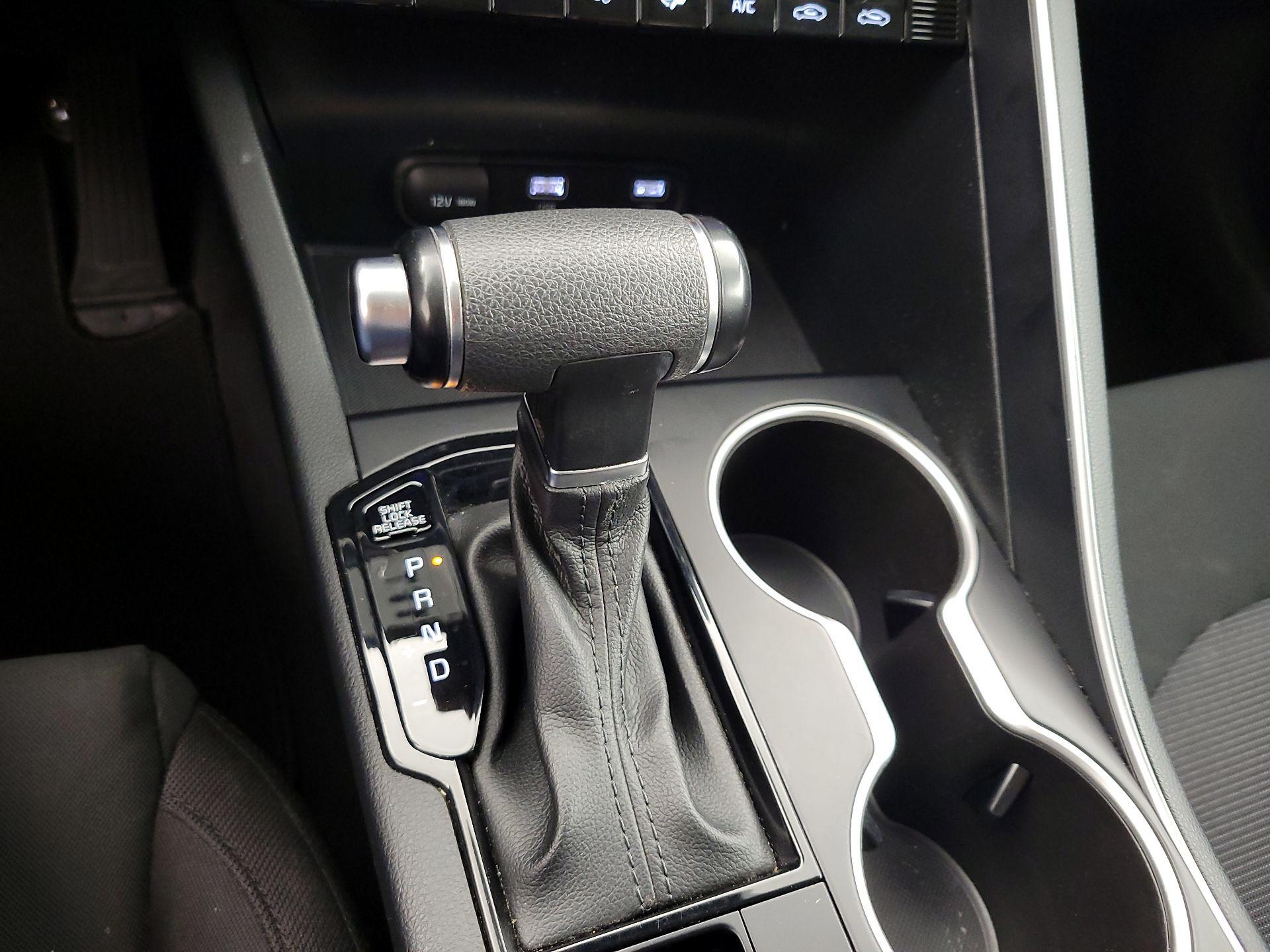 Thumbnail: 2023 Kia K5 - 17