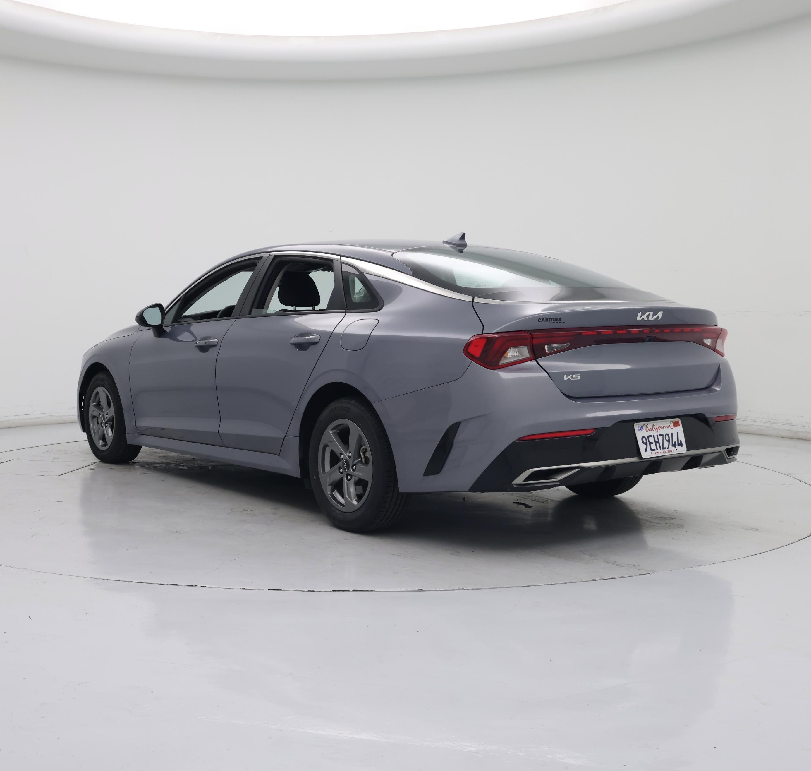 Thumbnail: 2023 Kia K5 - 2