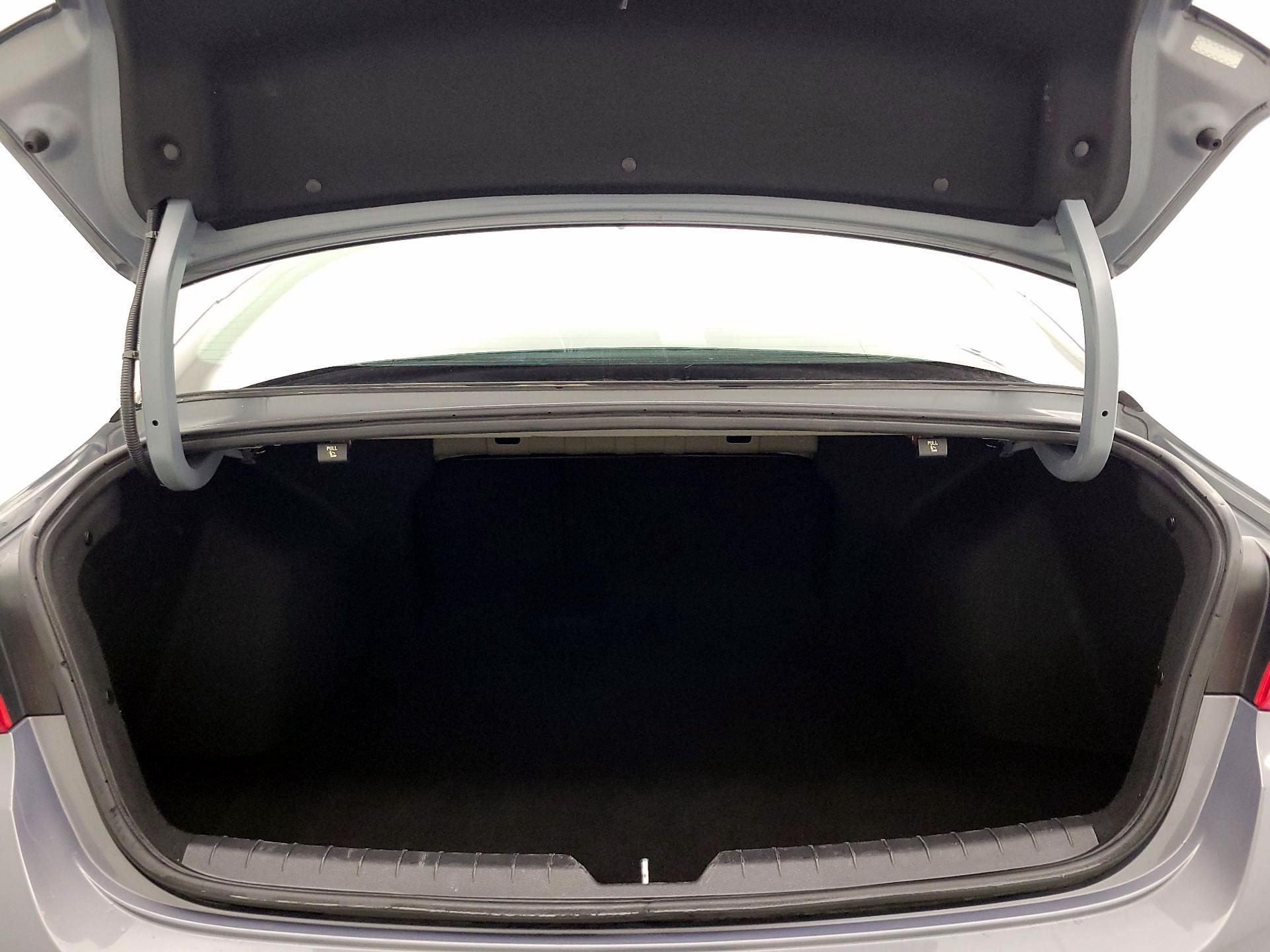 Thumbnail: 2023 Kia K5 - 20