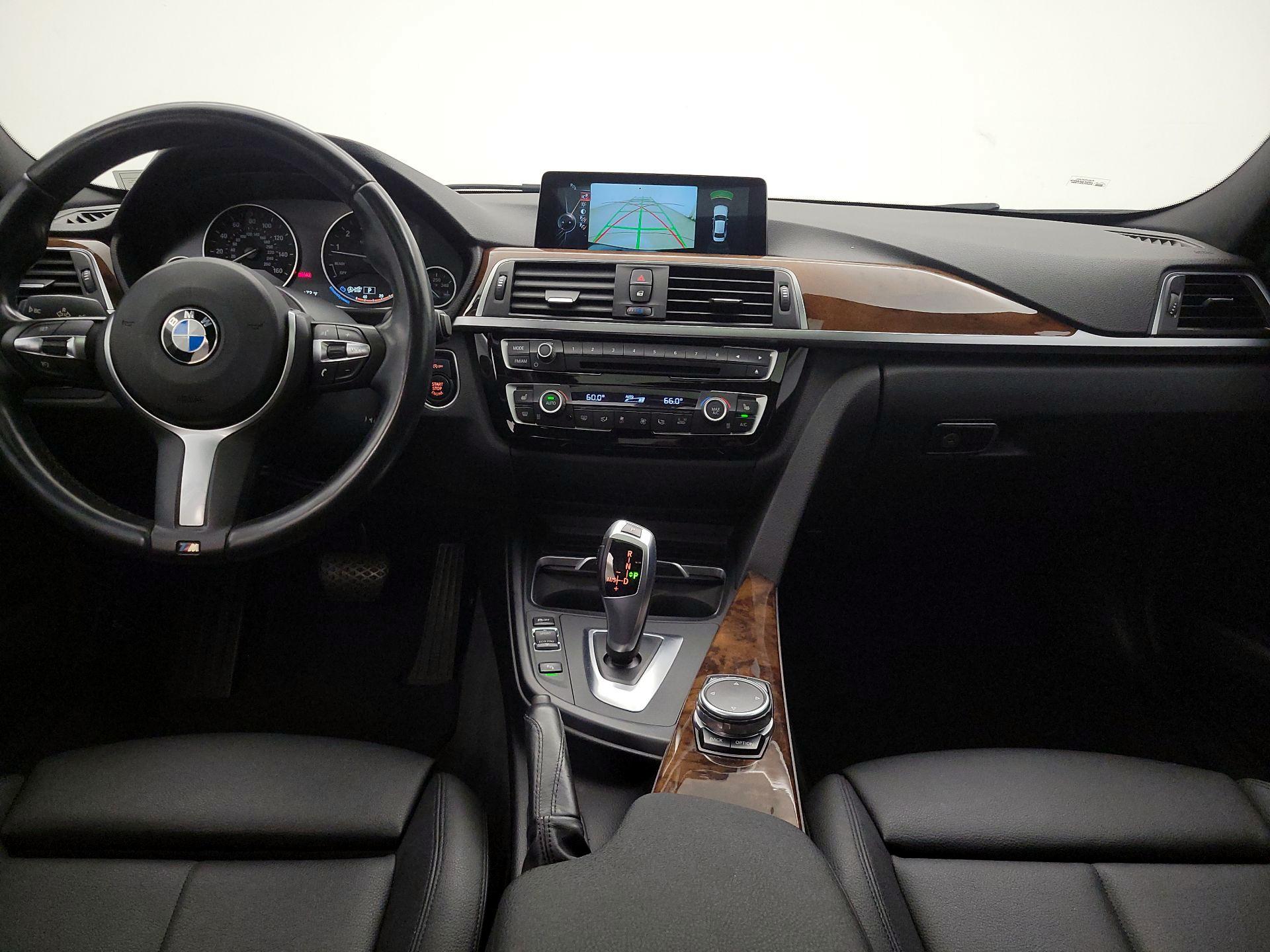 Thumbnail: 2016 BMW 3 Series - 9