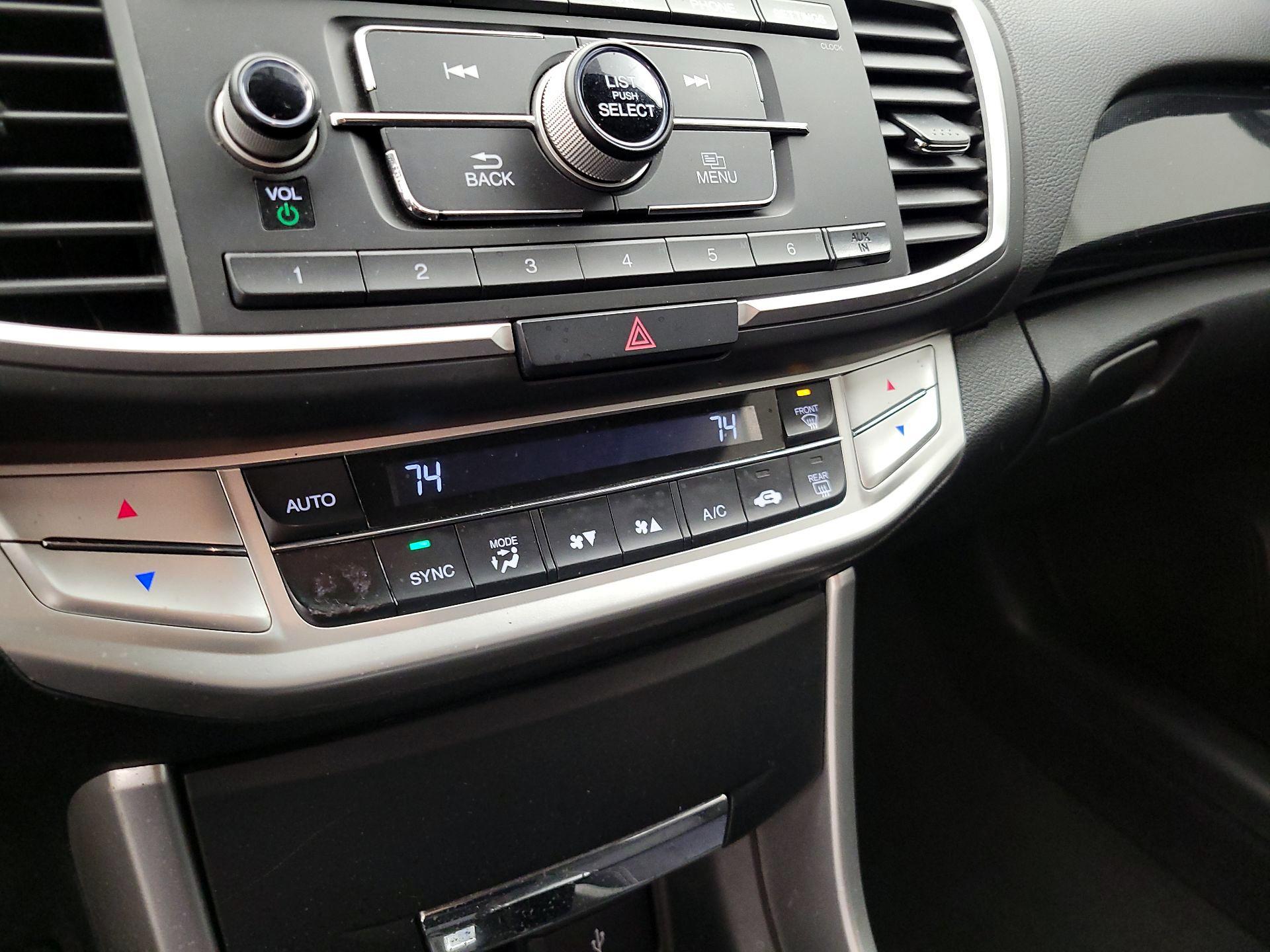 Thumbnail: 2014 Honda Accord - 16