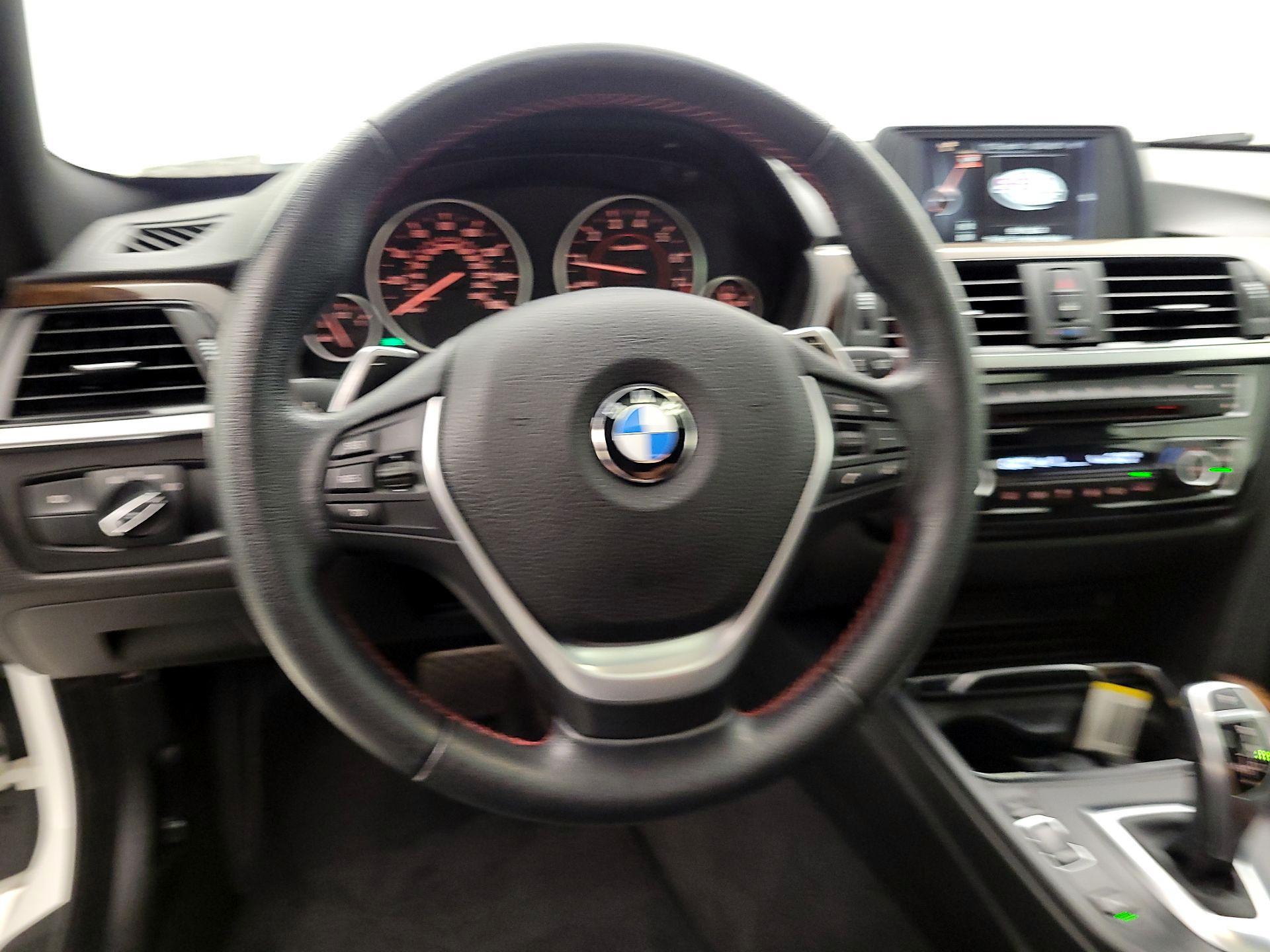 Thumbnail: 2017 BMW 4 Series - 10