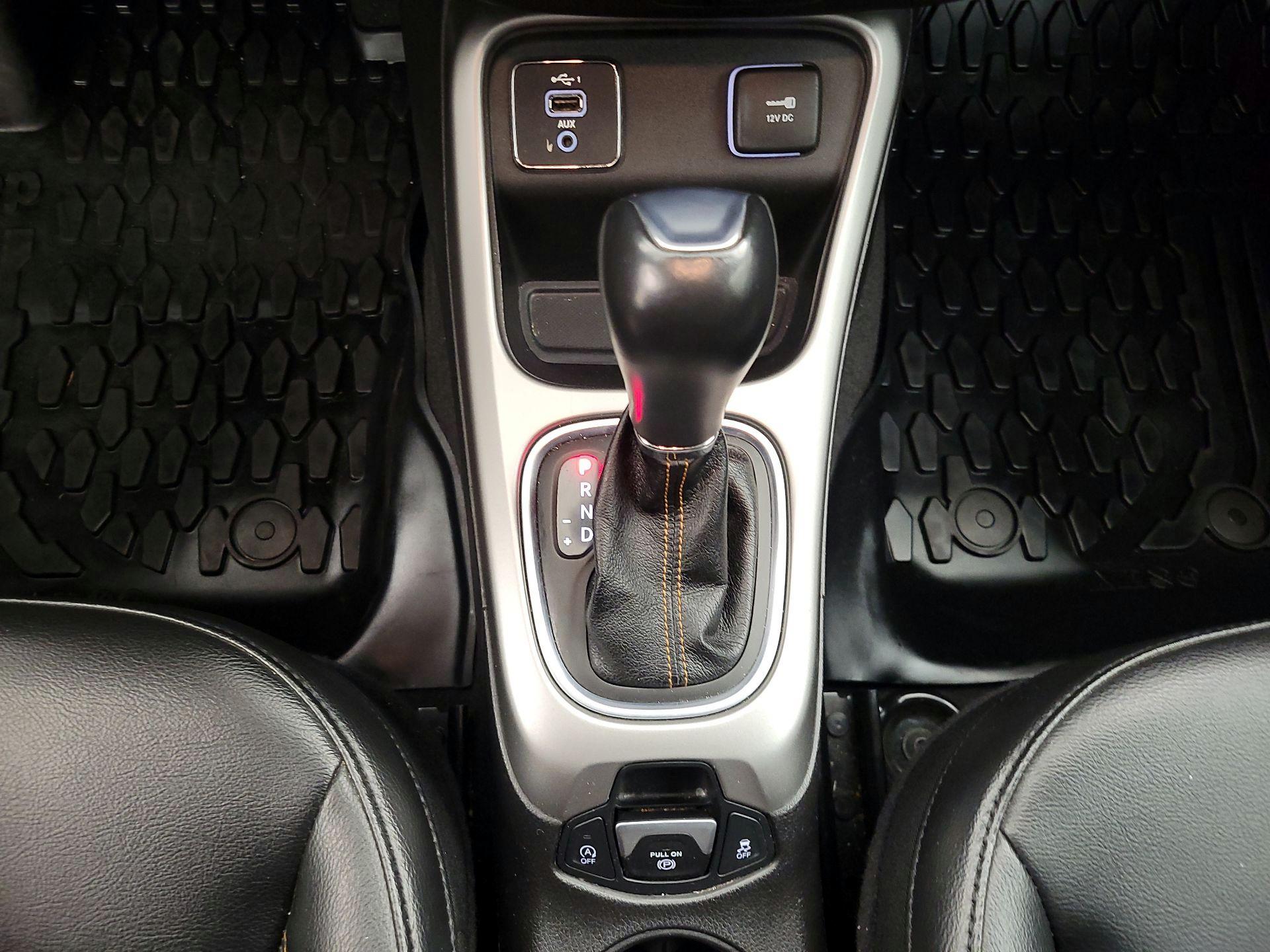 Thumbnail: 2020 Jeep Compass - 17