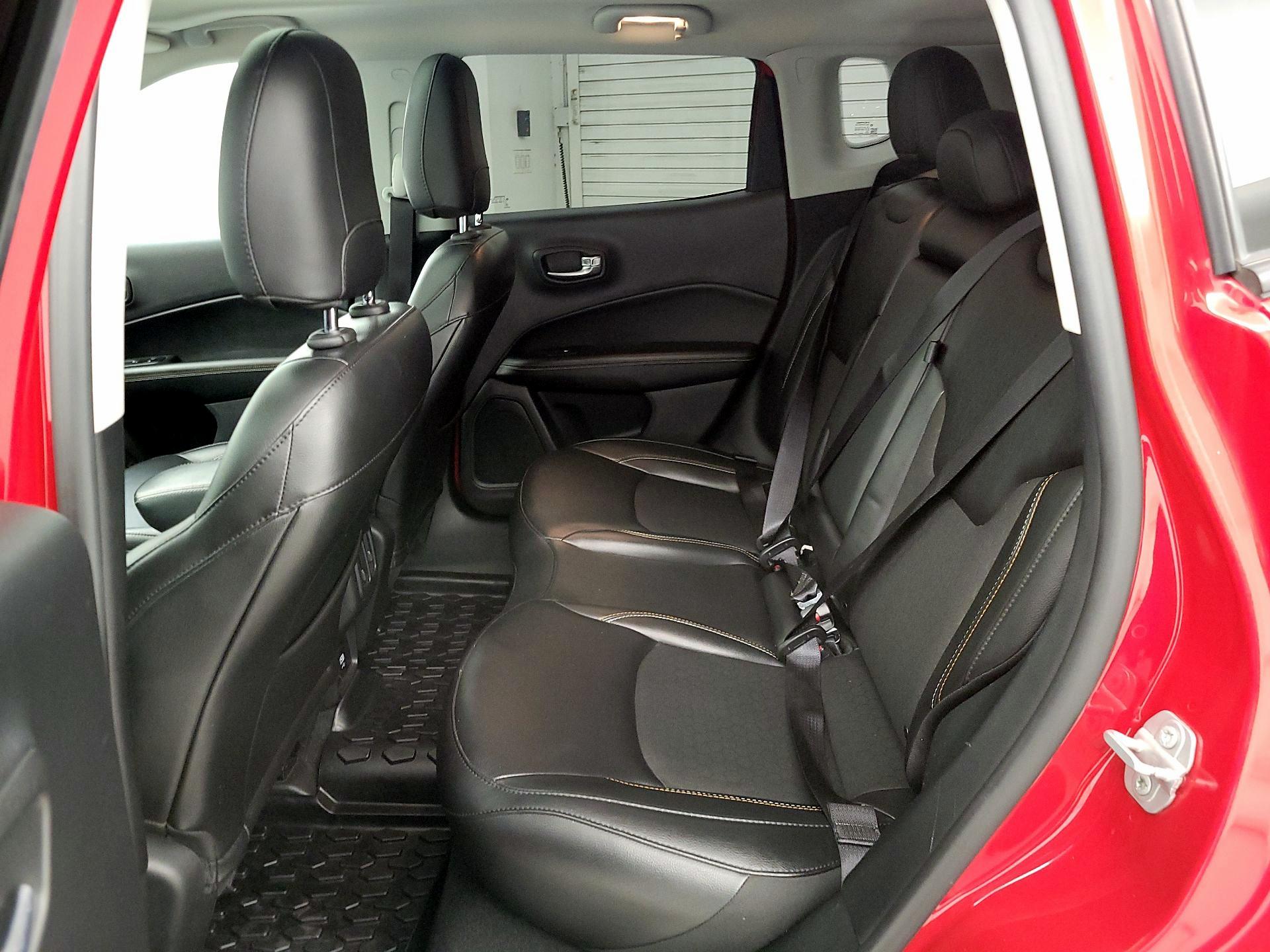 Thumbnail: 2020 Jeep Compass - 20