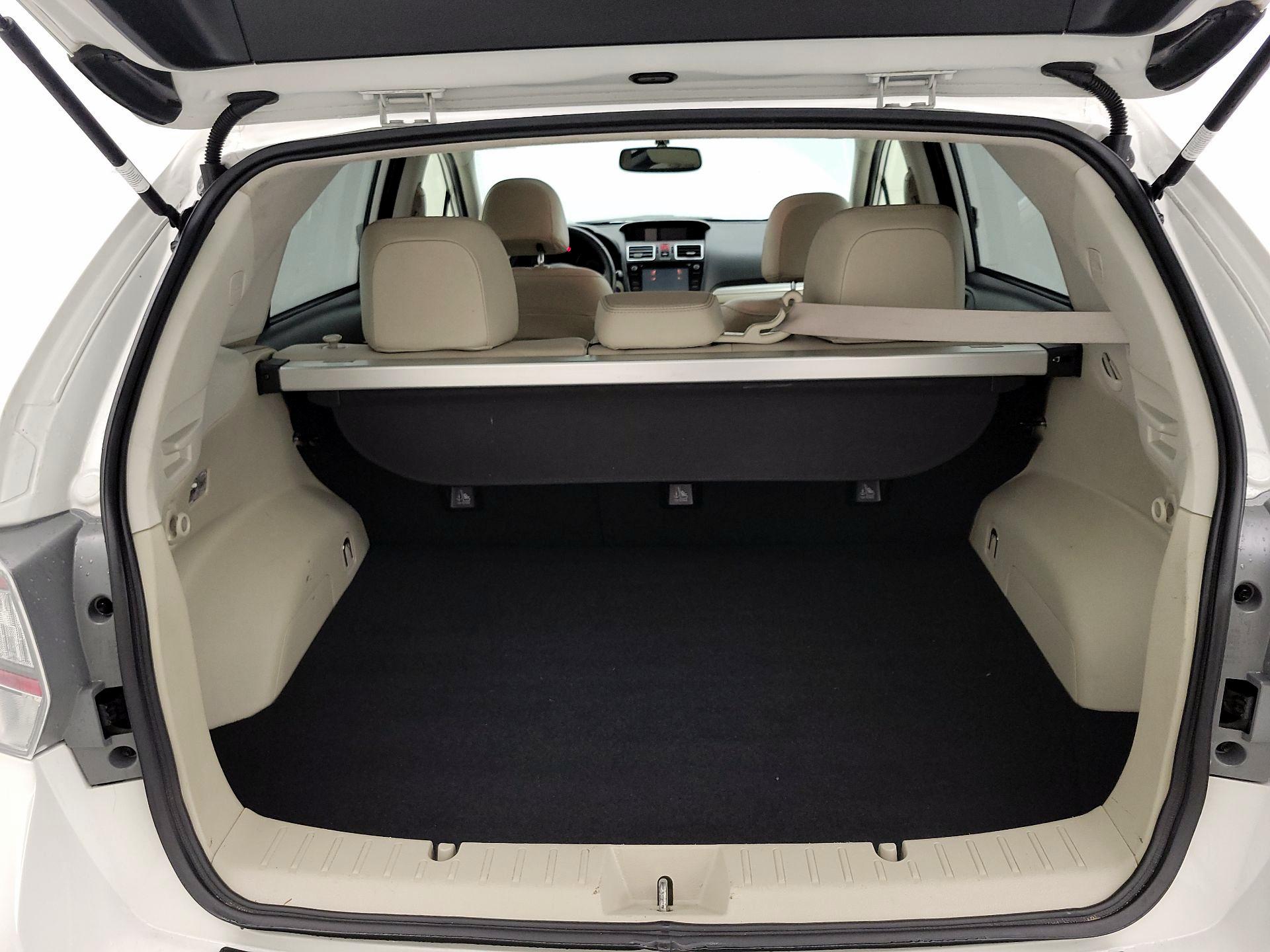 Thumbnail: 2015 Subaru XV Crosstrek - 20