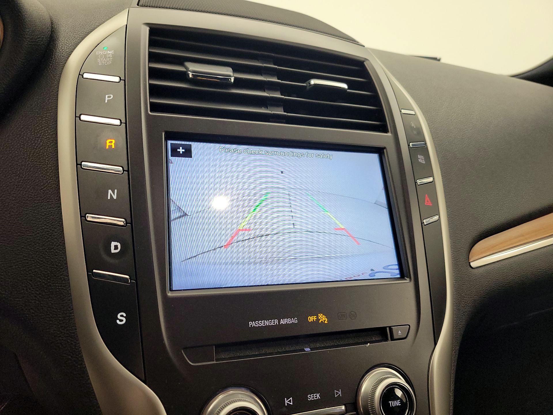 Thumbnail: 2017 Lincoln MKC - 15