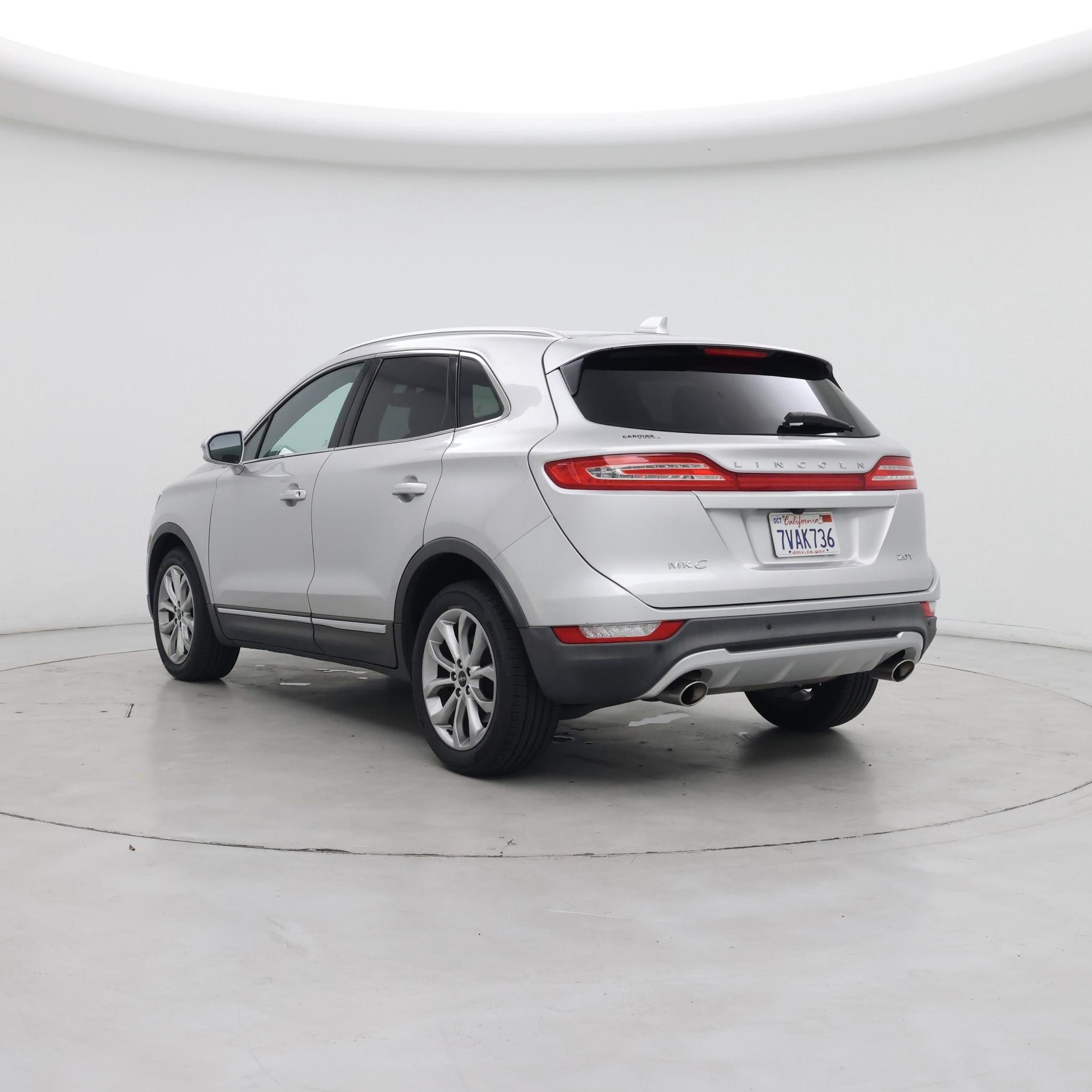 Thumbnail: 2017 Lincoln MKC - 2