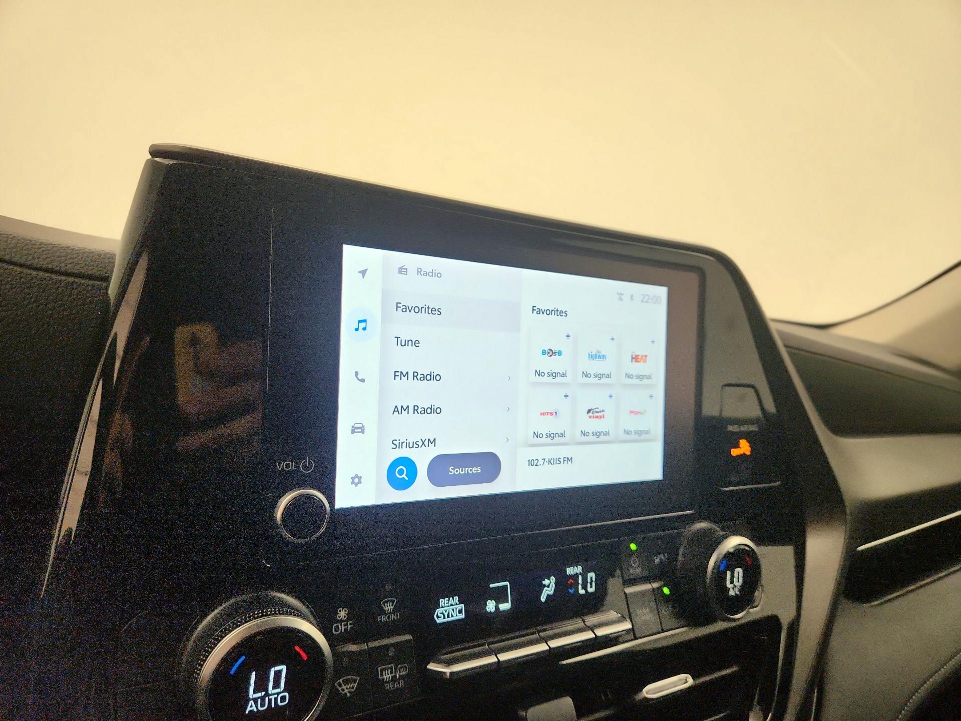 Thumbnail: 2024 Toyota Highlander - 15