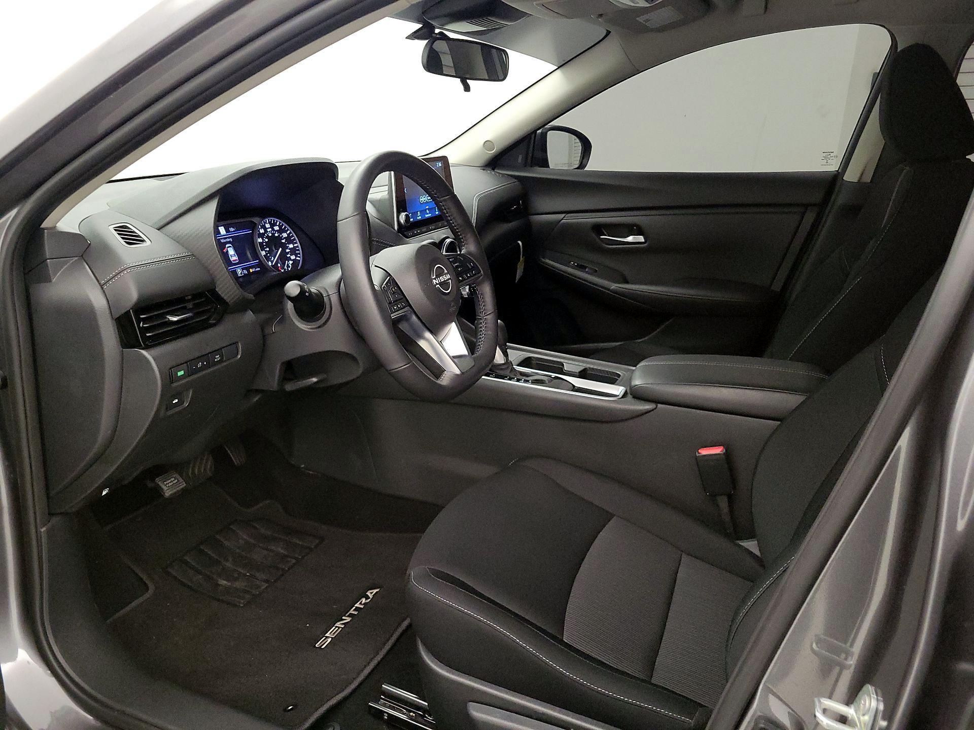 Thumbnail: 2025 Nissan Sentra - 11