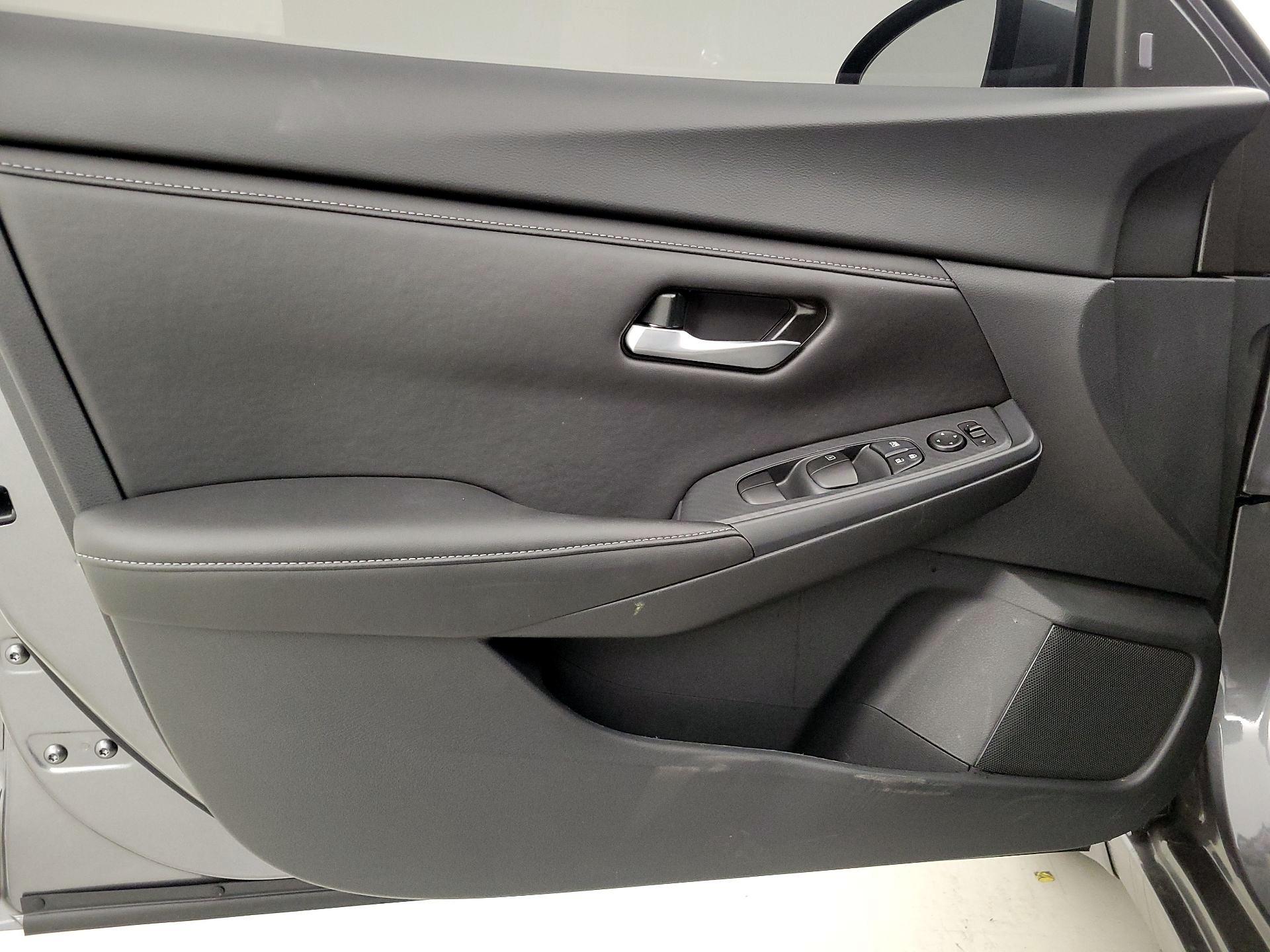 Thumbnail: 2025 Nissan Sentra - 12