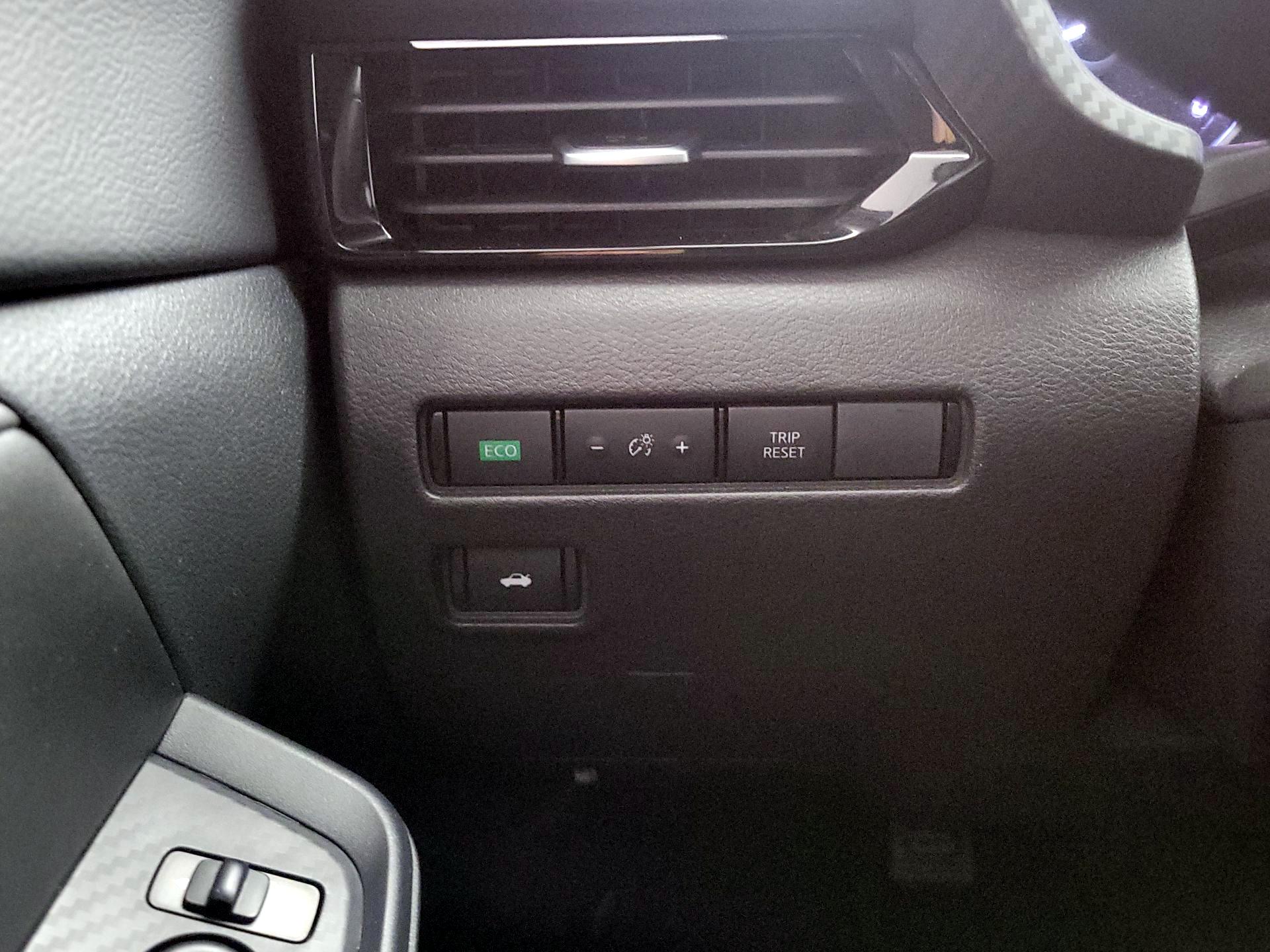 Thumbnail: 2025 Nissan Sentra - 13