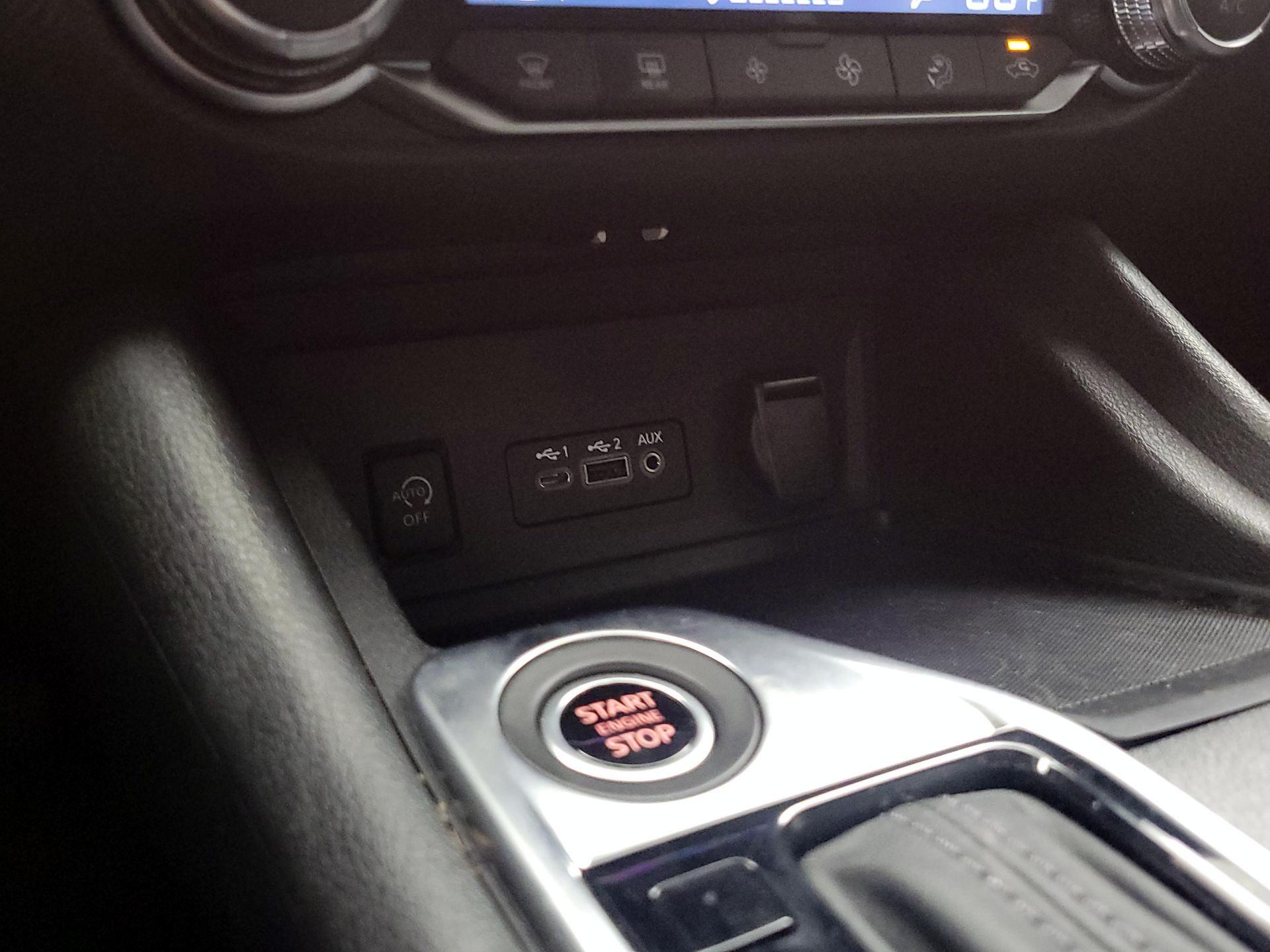 Thumbnail: 2025 Nissan Sentra - 18